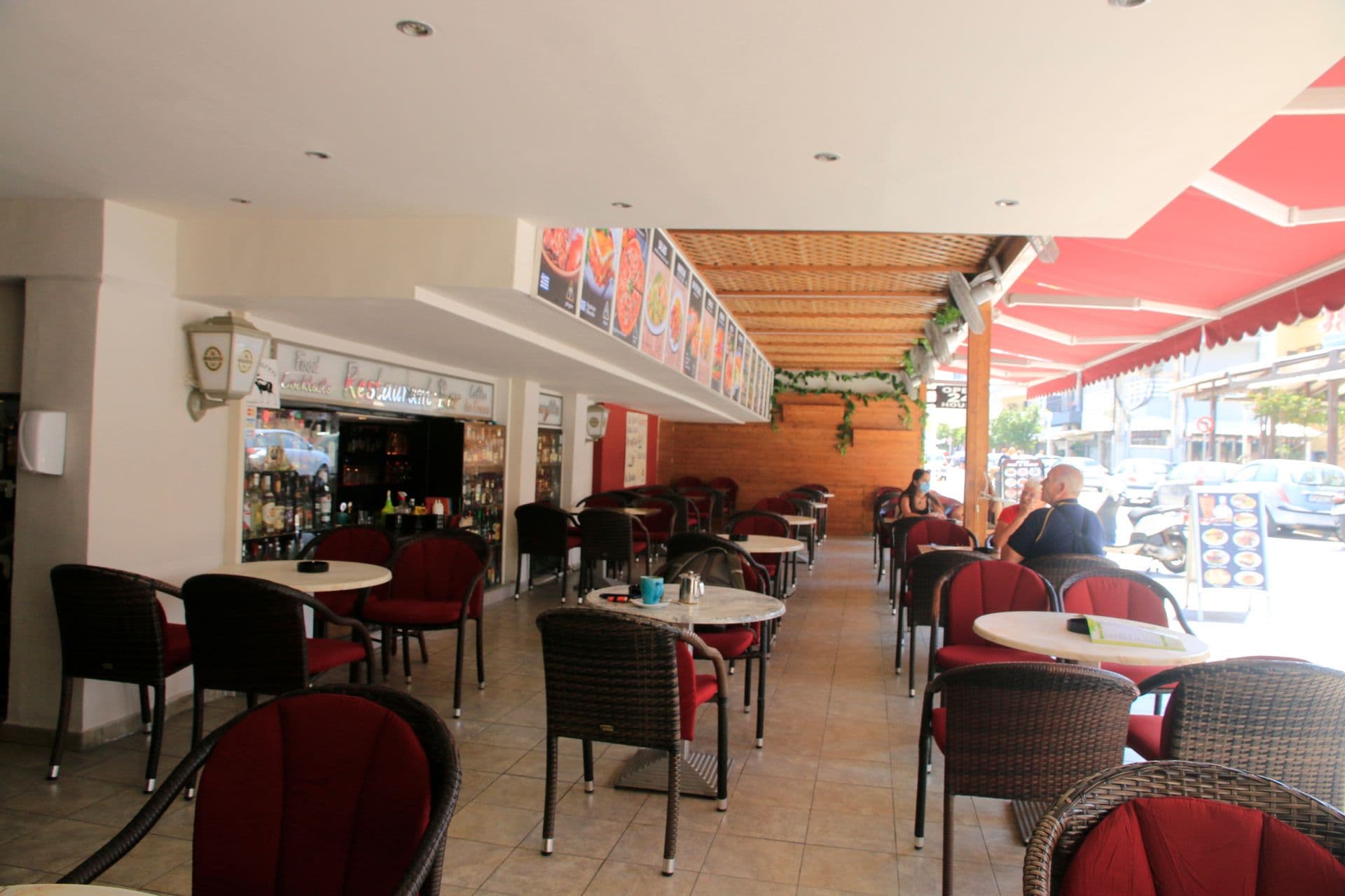 Lobby Bar