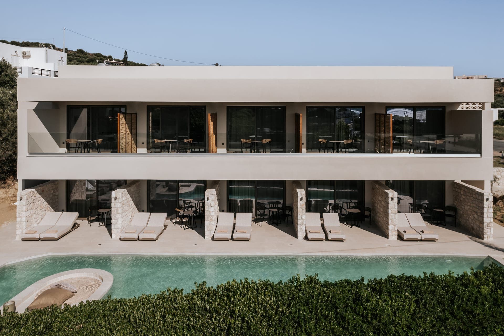 properties-AMENTE-1.jpg