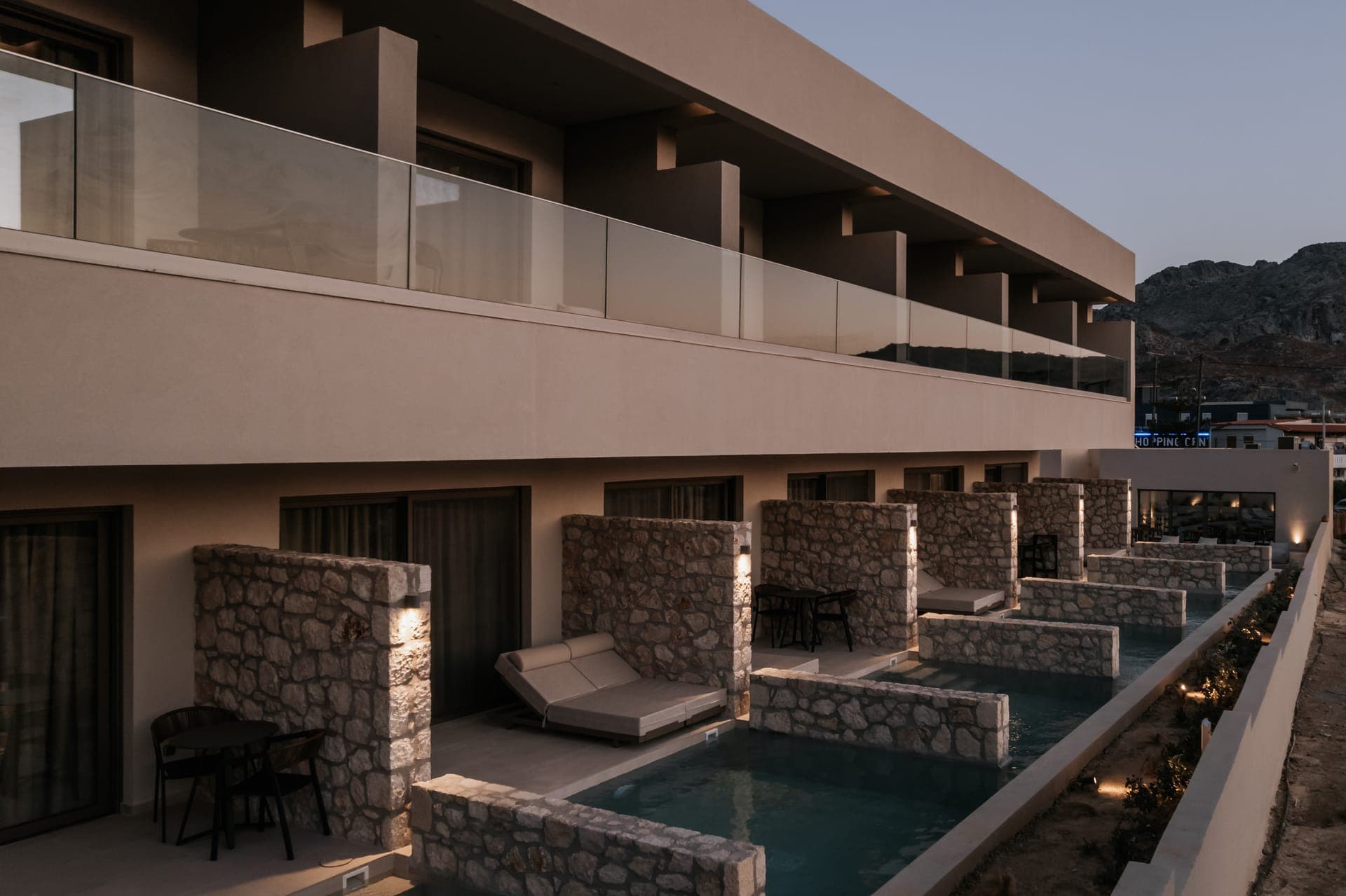 properties-AMENTEMIND-4.jpg