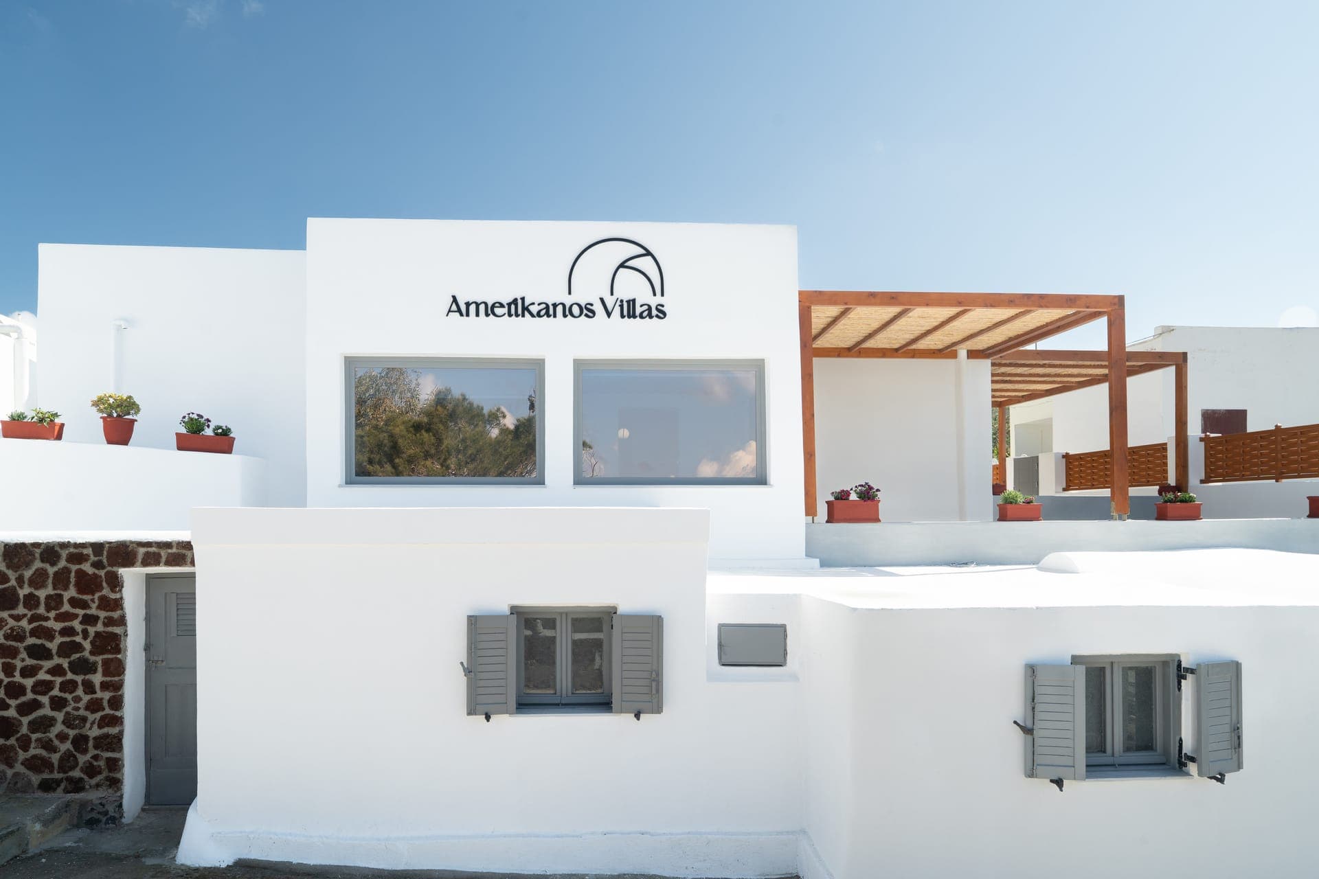 properties-AMERIKANOS-0.jpg