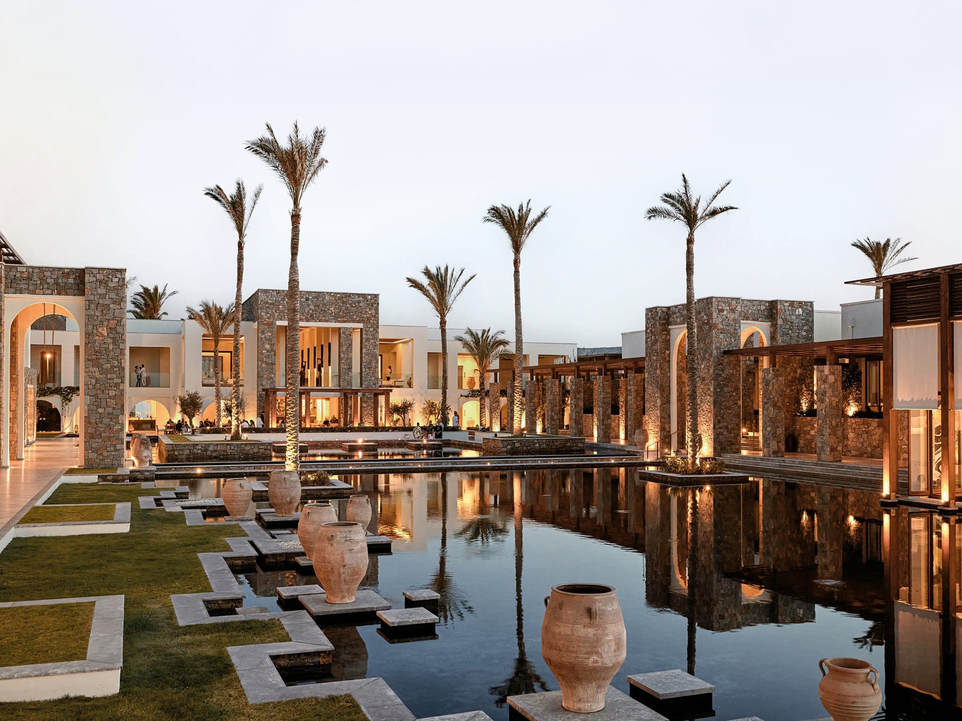 properties-AMIRANDES-0.jpg
