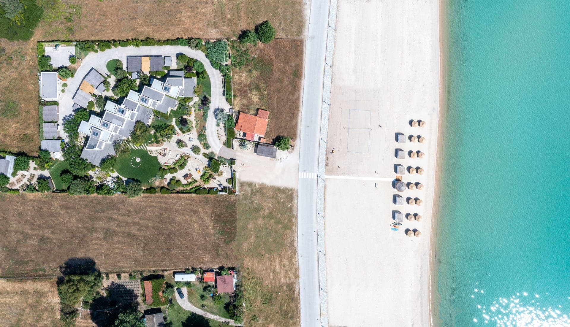 properties-AMMOUDAV-1.jpg