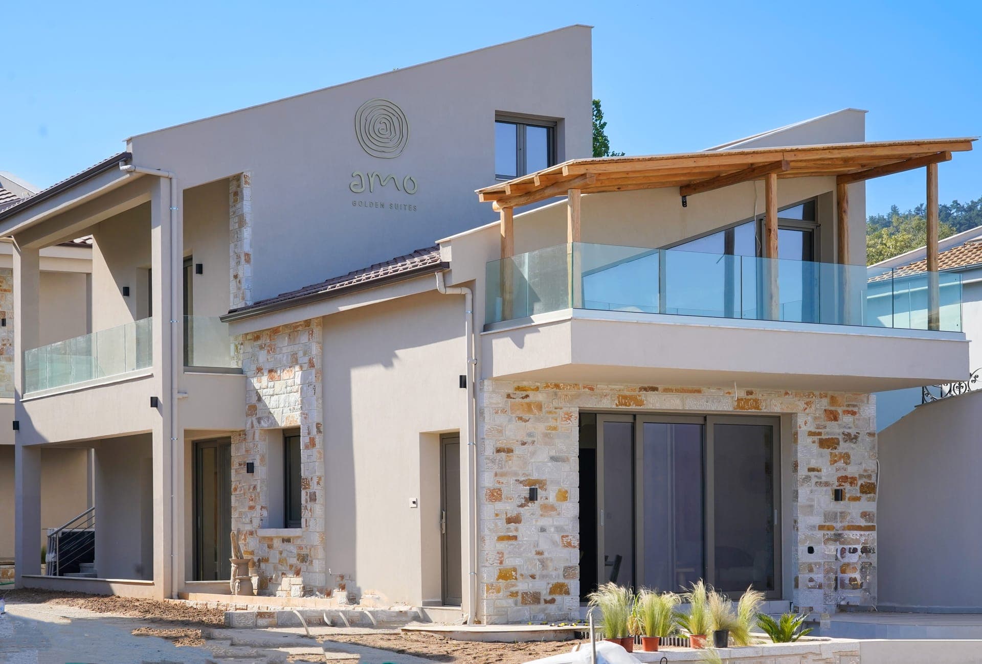 properties-AMOGOLDEN-2.jpg