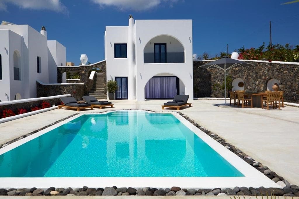 properties-AMORHIDE-0.jpg