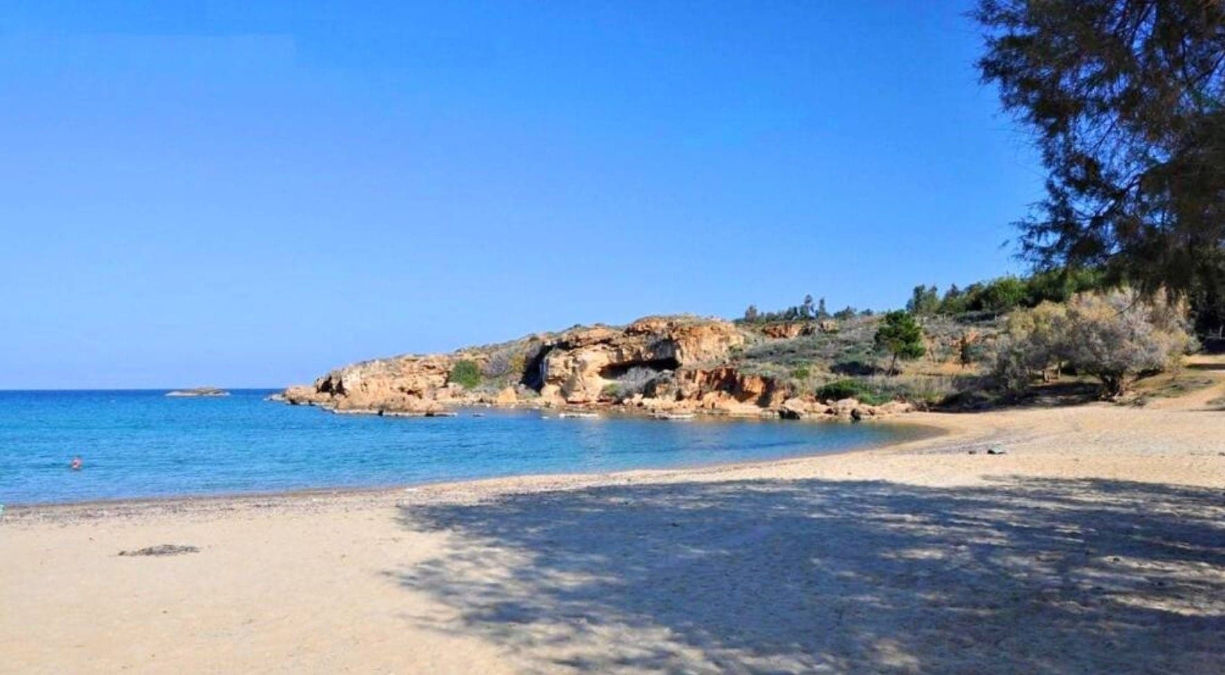 Chrisi Akti Beach-Παραλία Χρυσής Ακτής