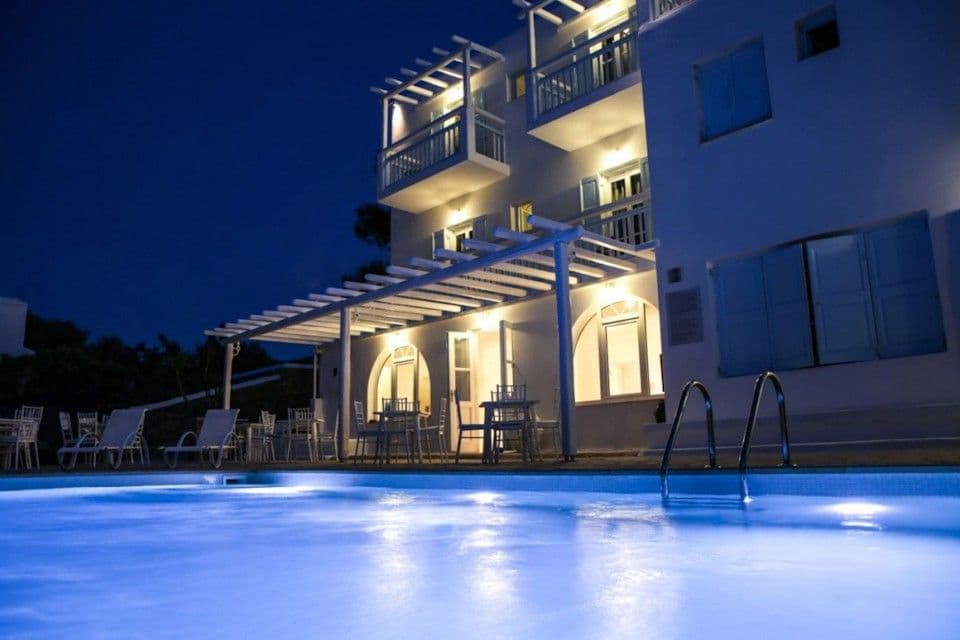 properties-ANAMARBLU-0.jpg