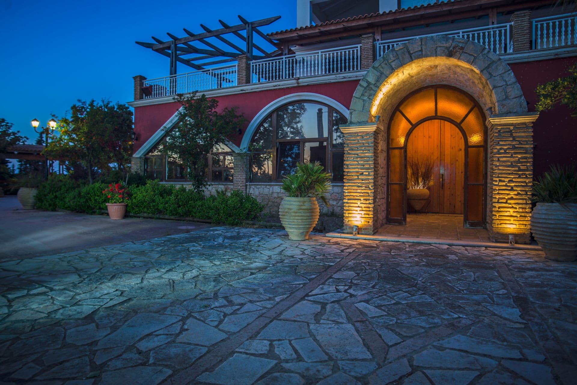 properties-ANANTARES-1.jpg