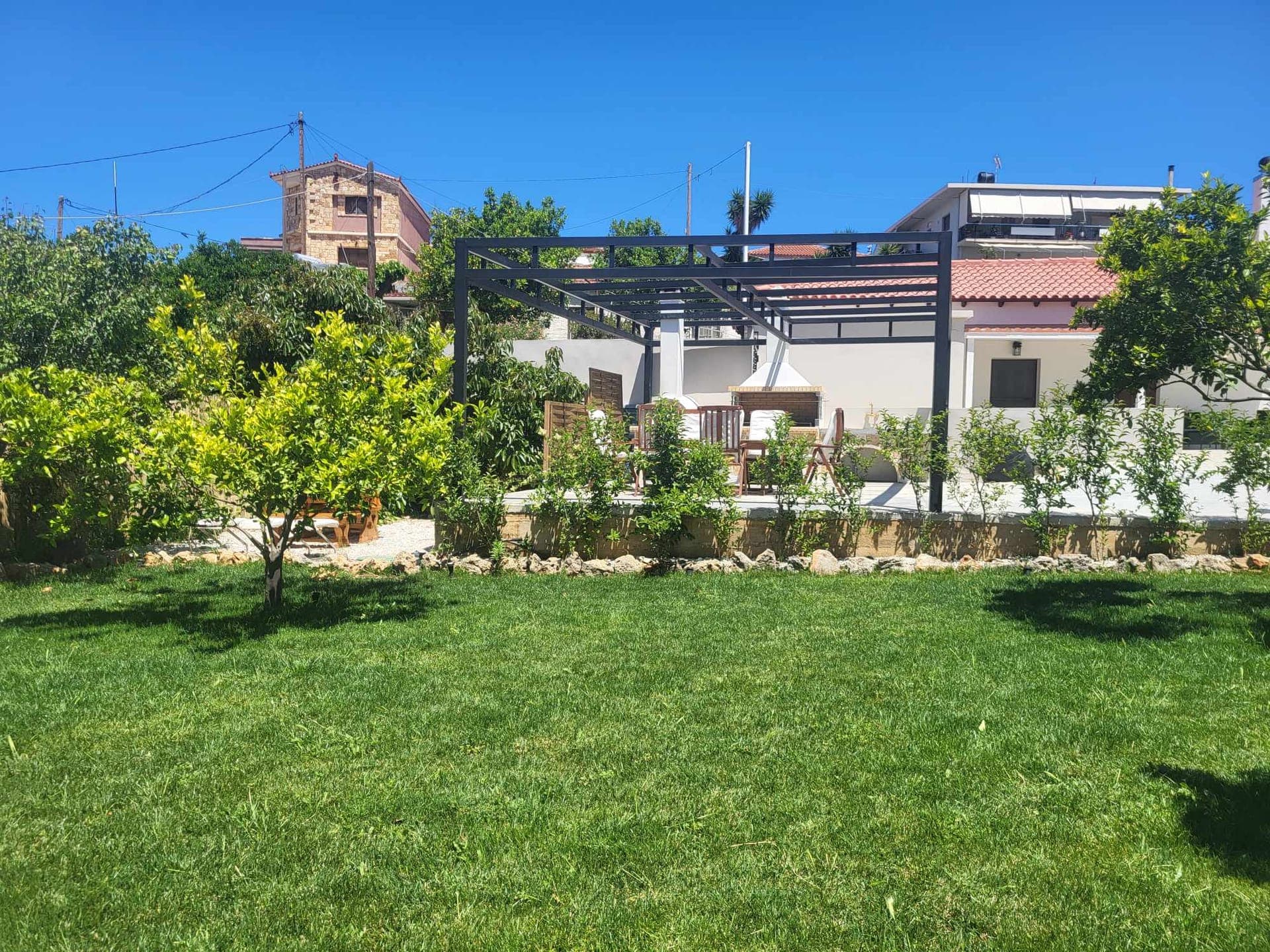 properties-ANASARES-0.jpg