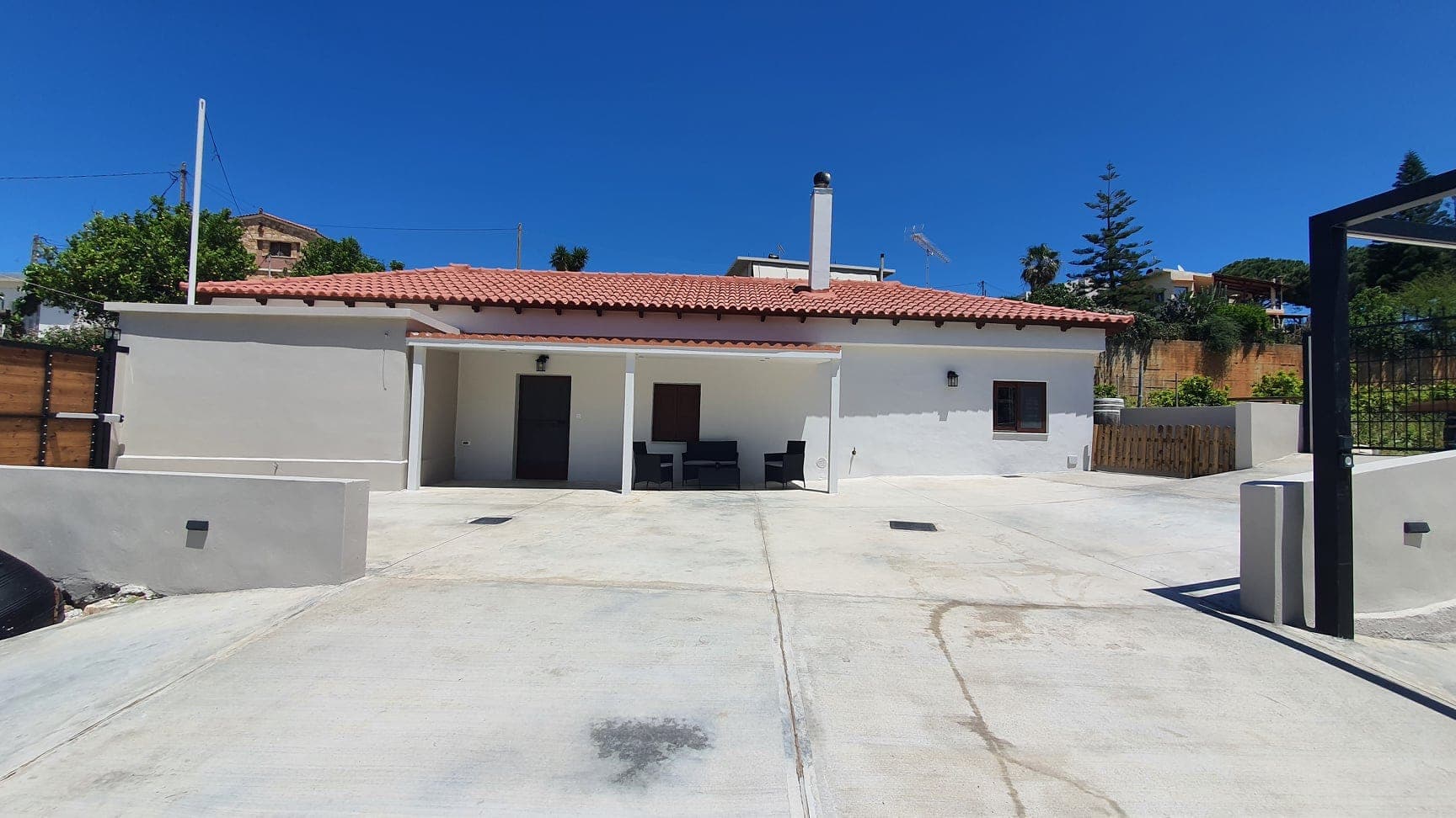 properties-ANASARES-1.jpg