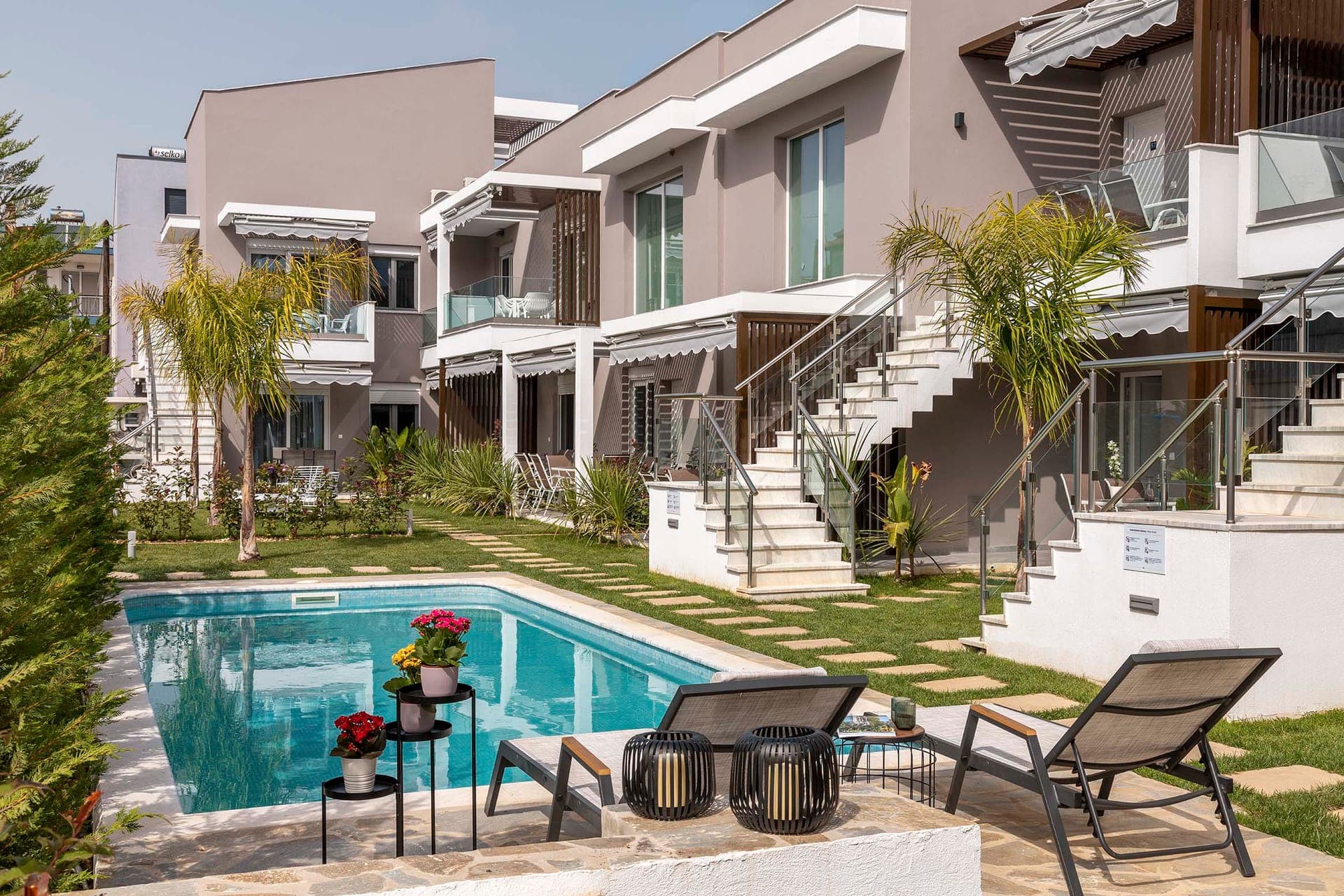 properties-ANASTASRES-4.jpg
