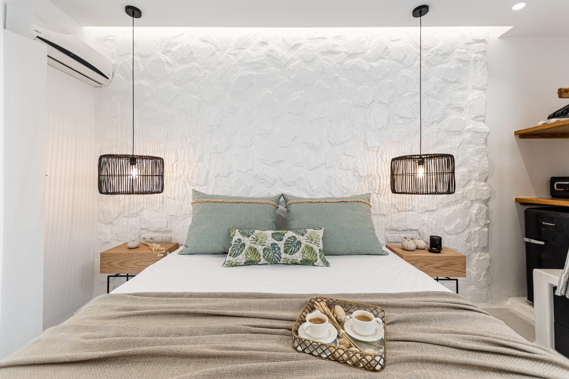 properties-ANATOLINAX-4.jpg