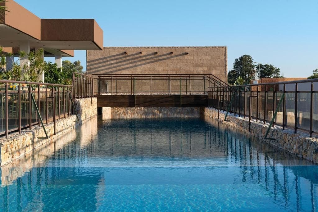 properties-ANAVADIA-1.jpg