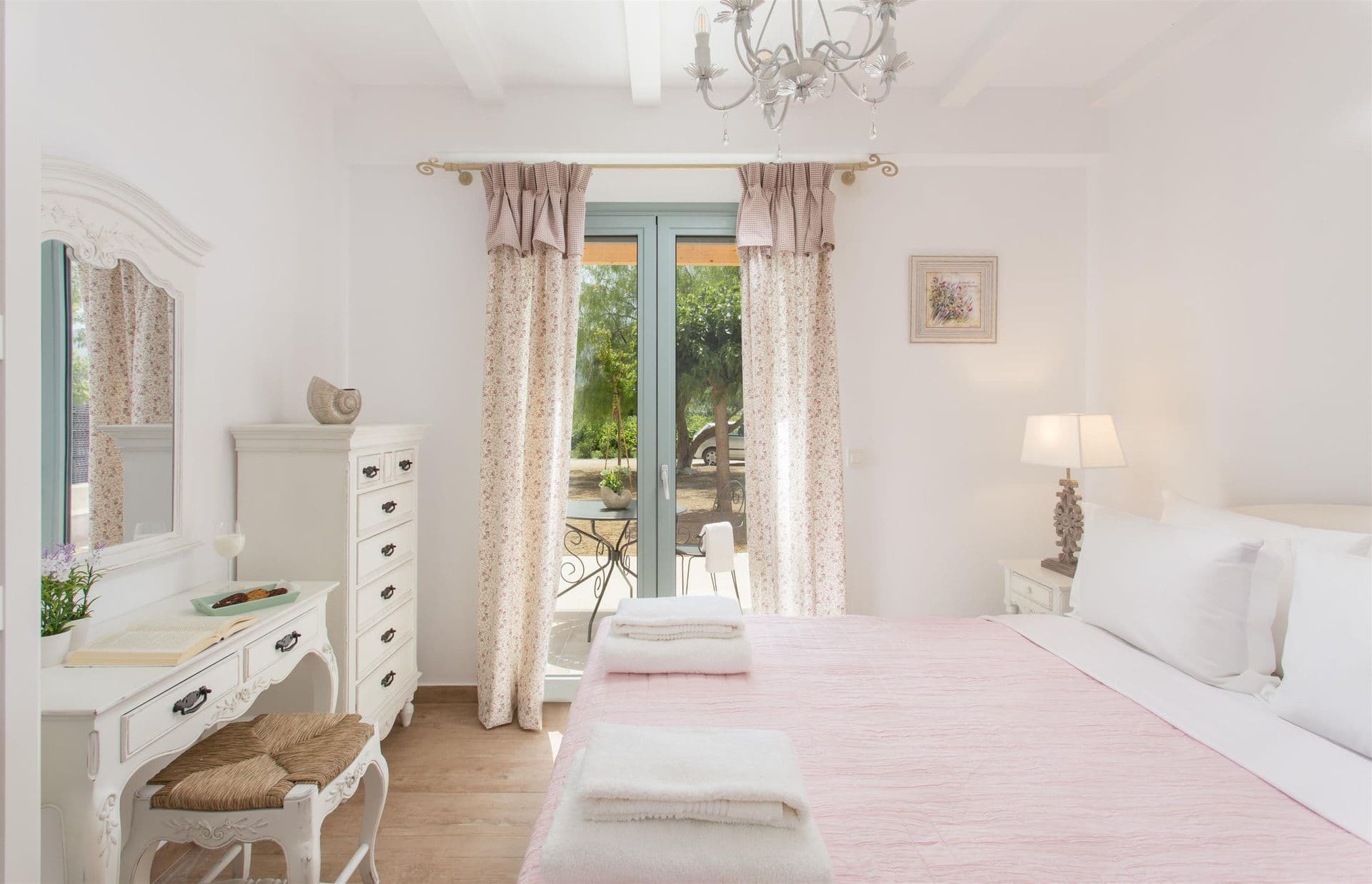 properties-ANELIZAKYN-4.jpg