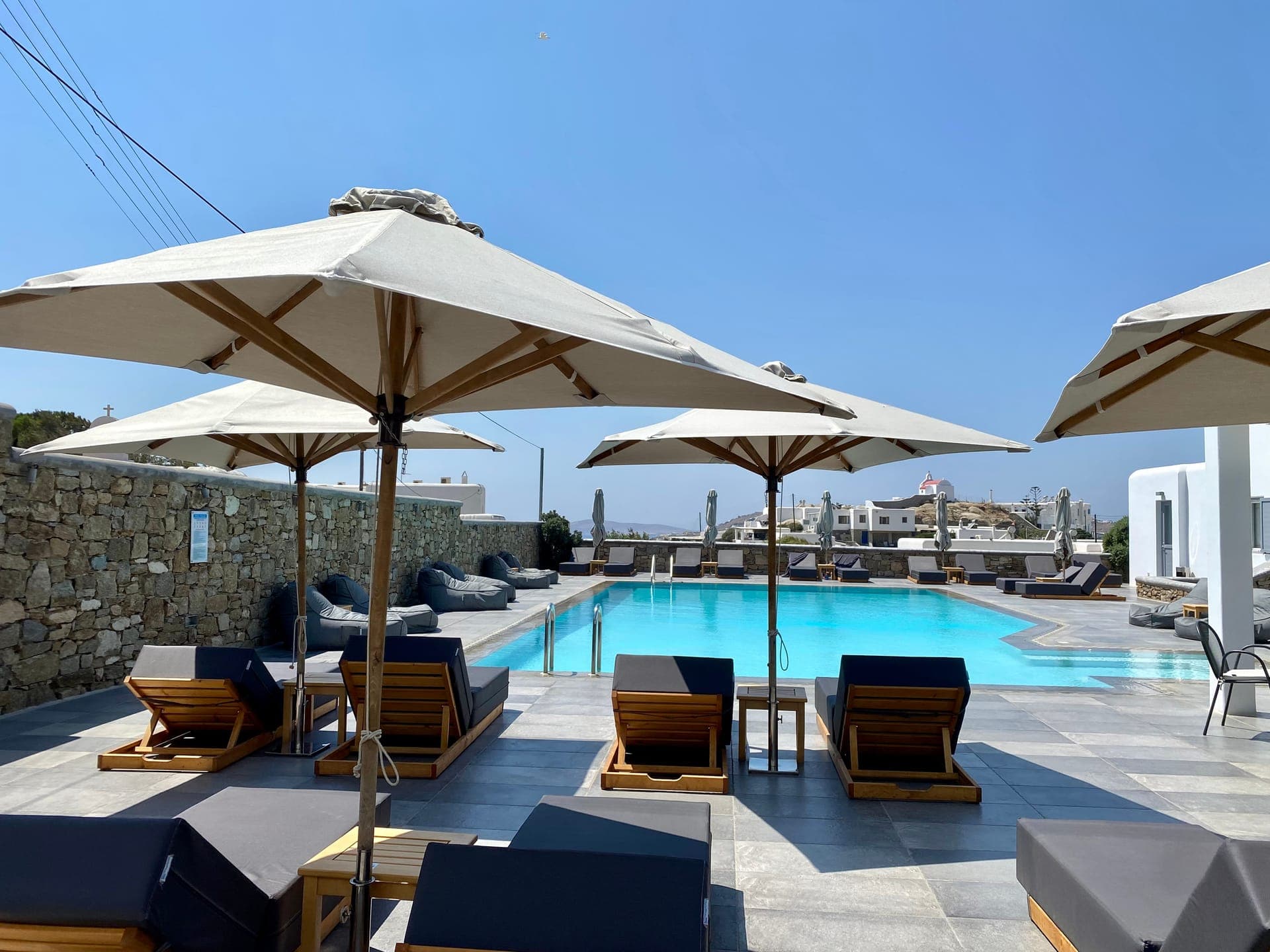 properties-ANNAMARIAS-0.jpg