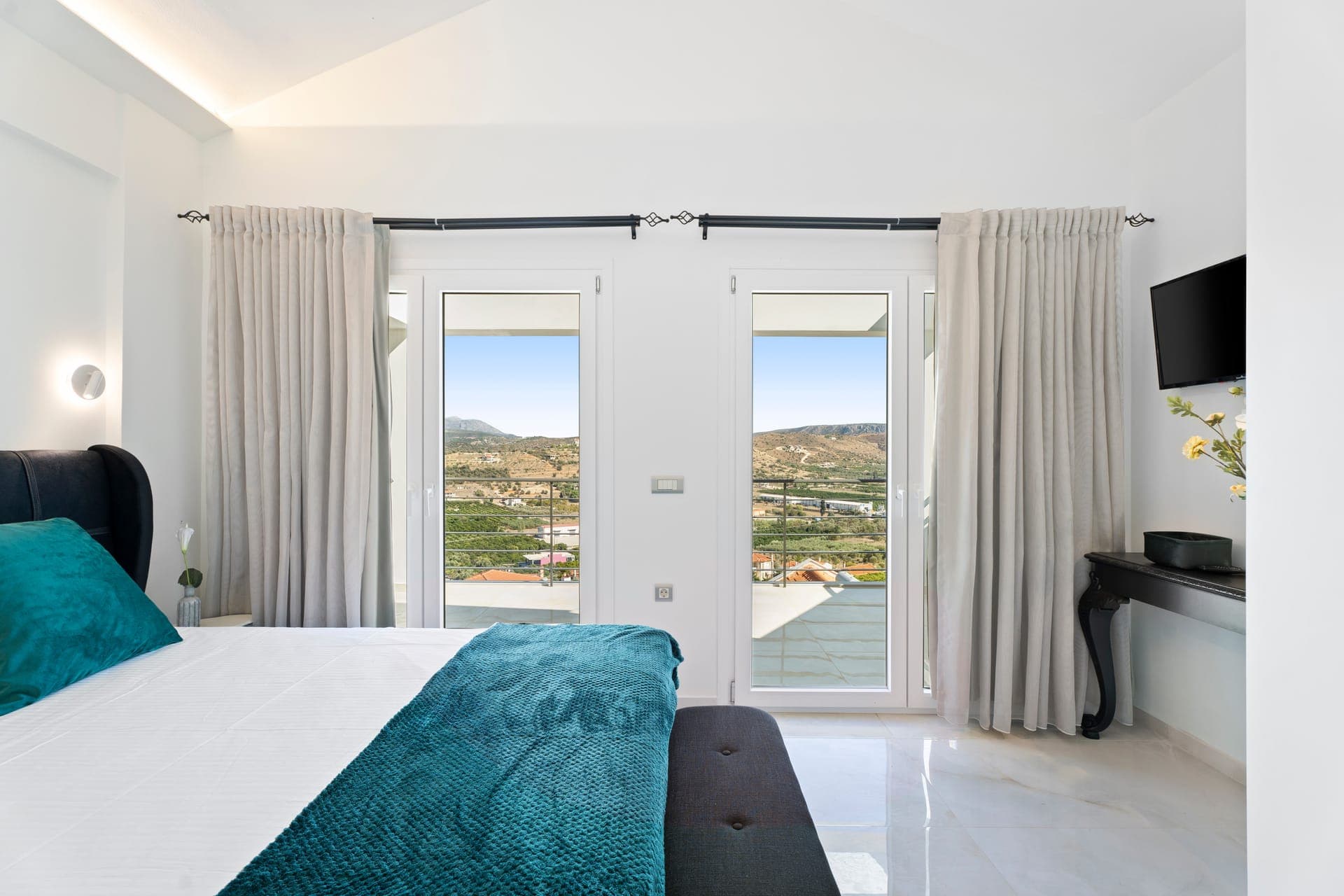 properties-ANNASA-0.jpg