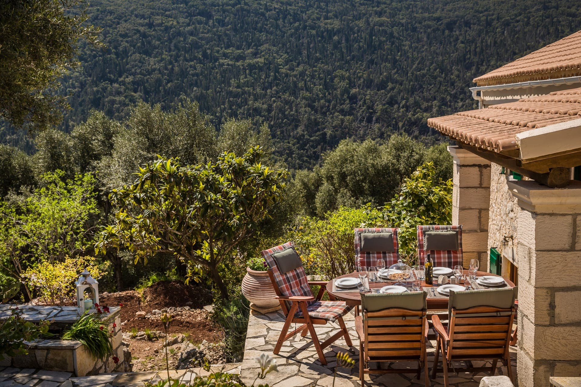 properties-ANOFLI1843-1.jpg
