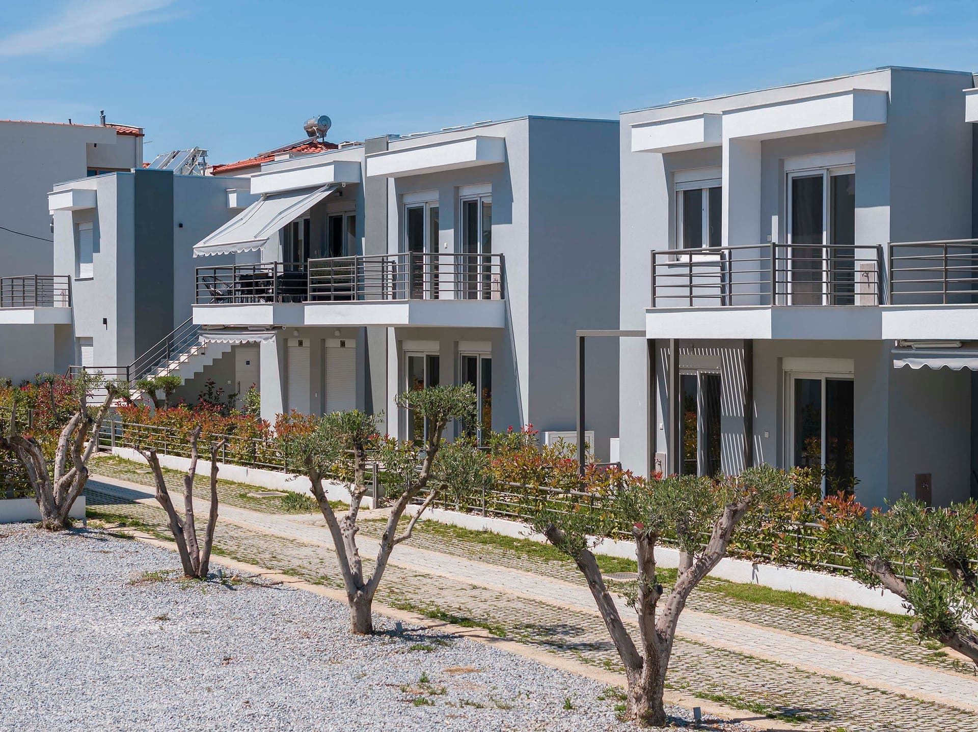 properties-ANTIGONRES-1.jpg