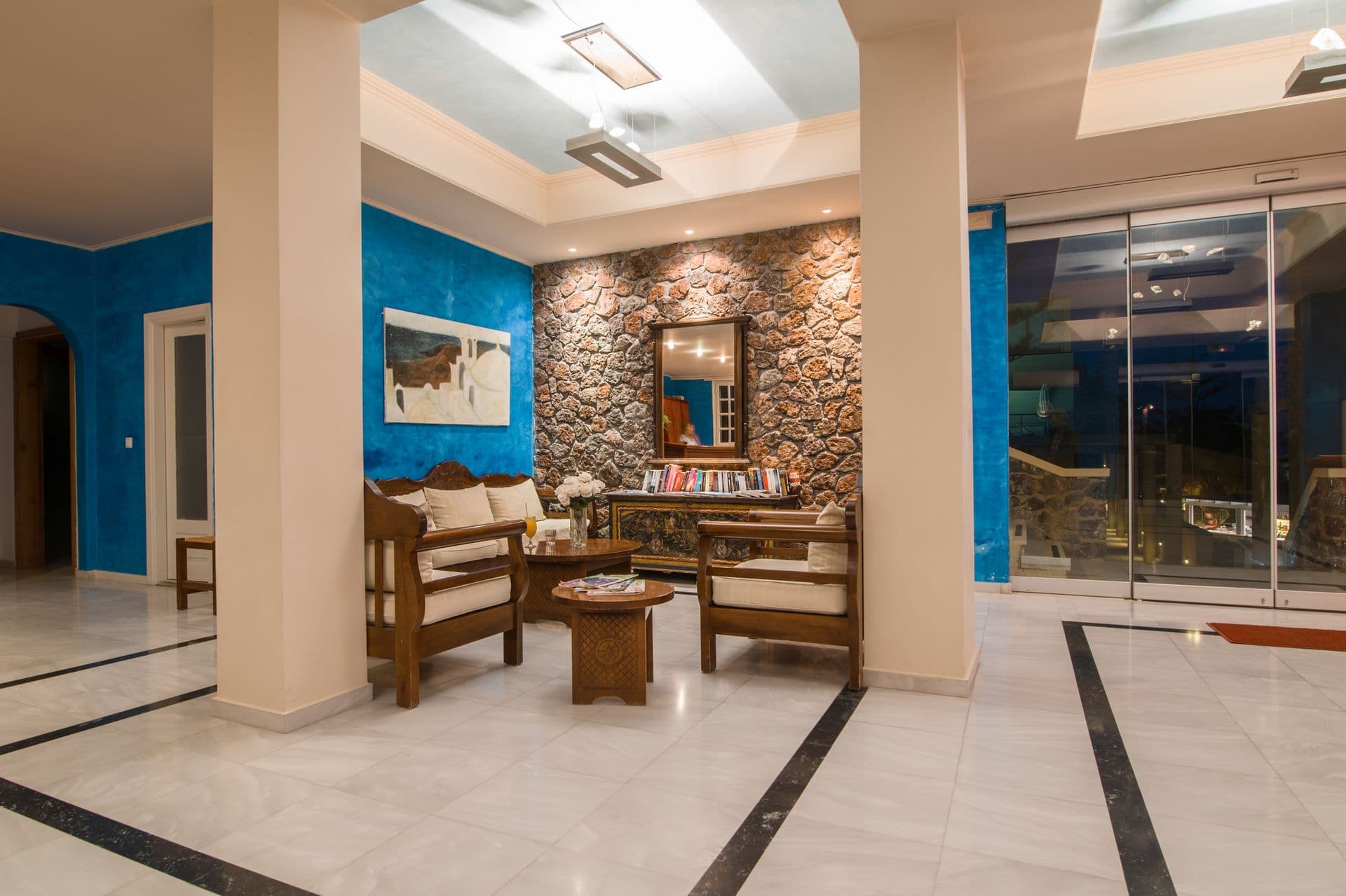 properties-ANTINEA-2.jpg