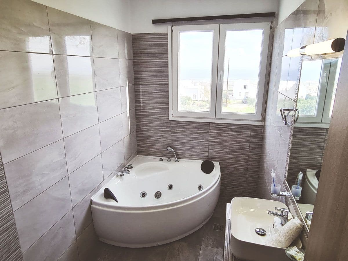 properties-ANTO-3.jpg