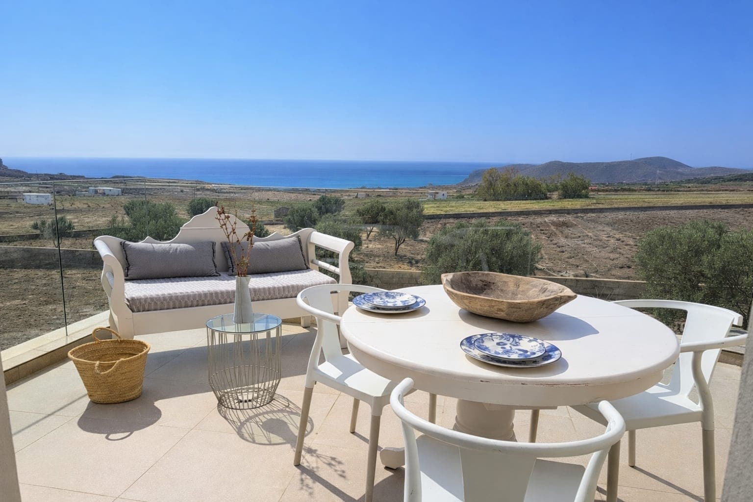 properties-APEIRONAKR-0.jpg
