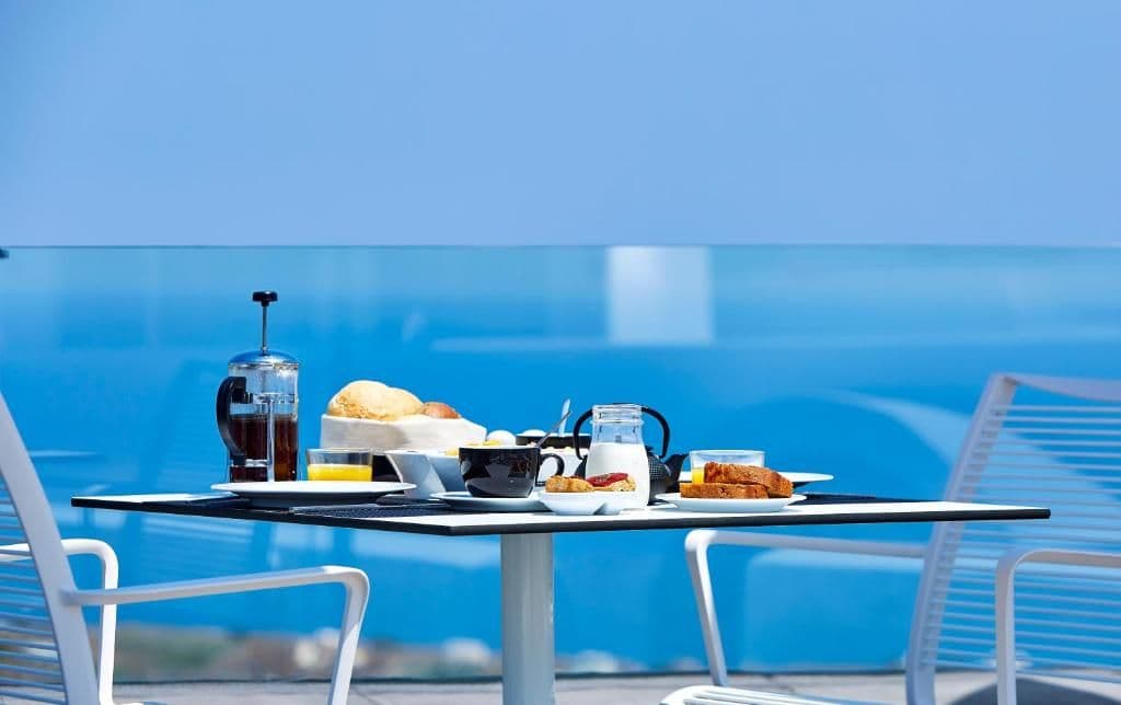 properties-APERSUITES-1.jpg