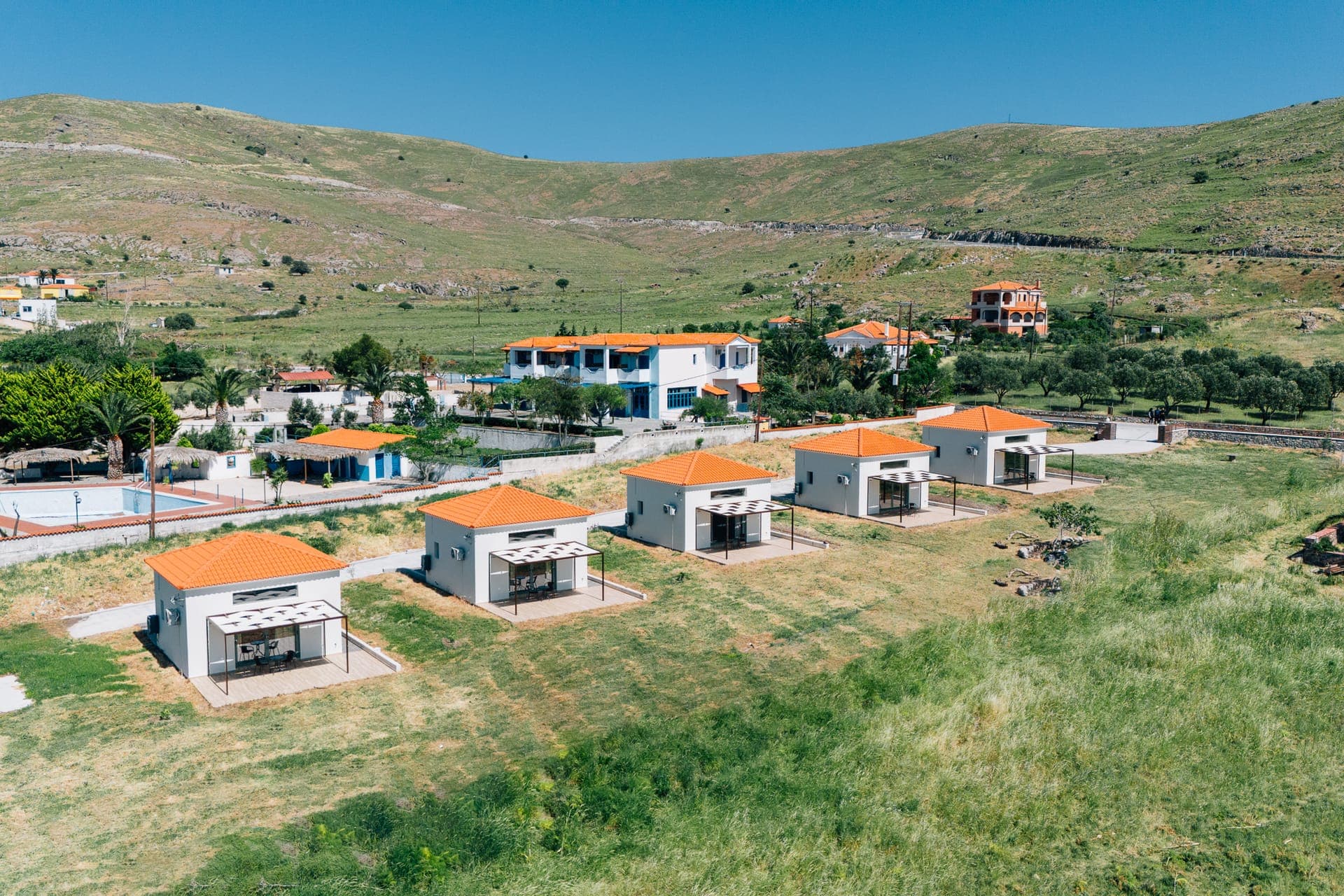 properties-APOLITHON-0.jpg