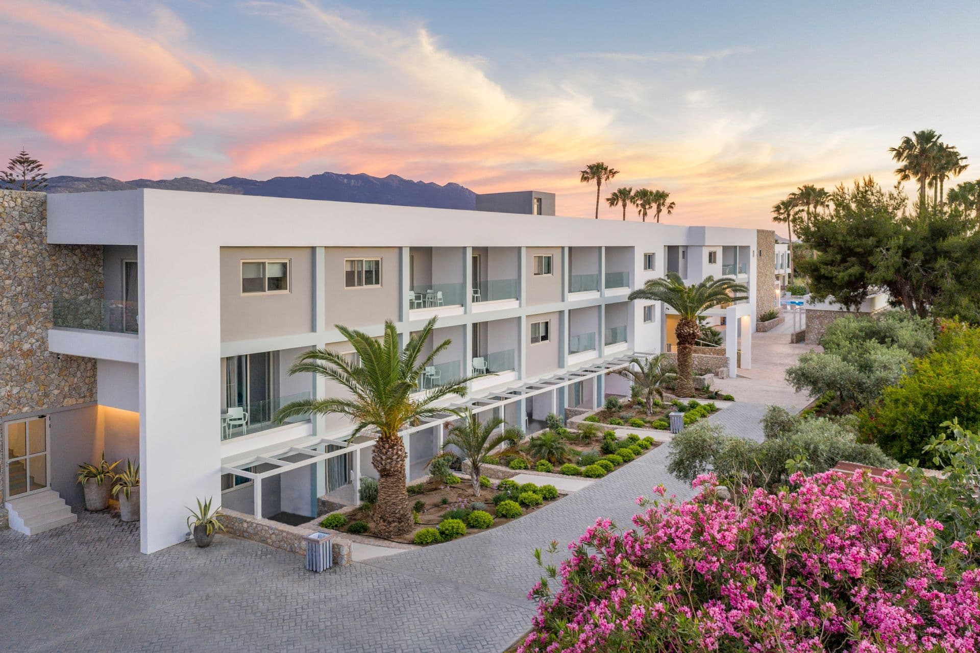 properties-APWINMIL-0.jpg