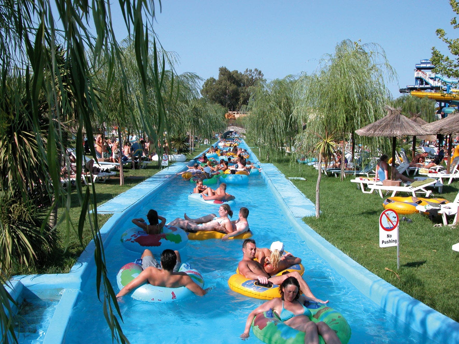 properties-AQUALAND-1.jpg