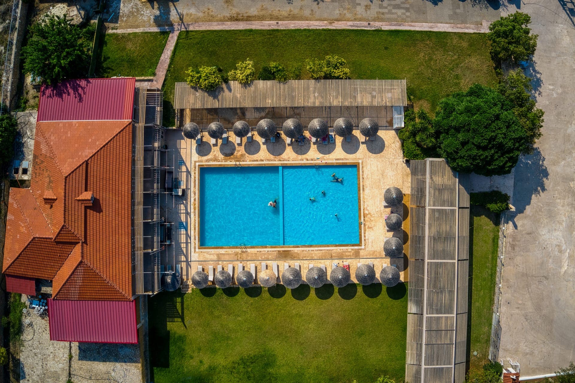 properties-AQUAMARES-2.jpg