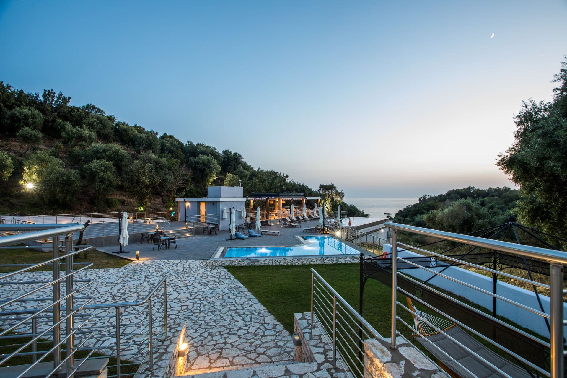 properties-AQUAOLIVA-1.jpg