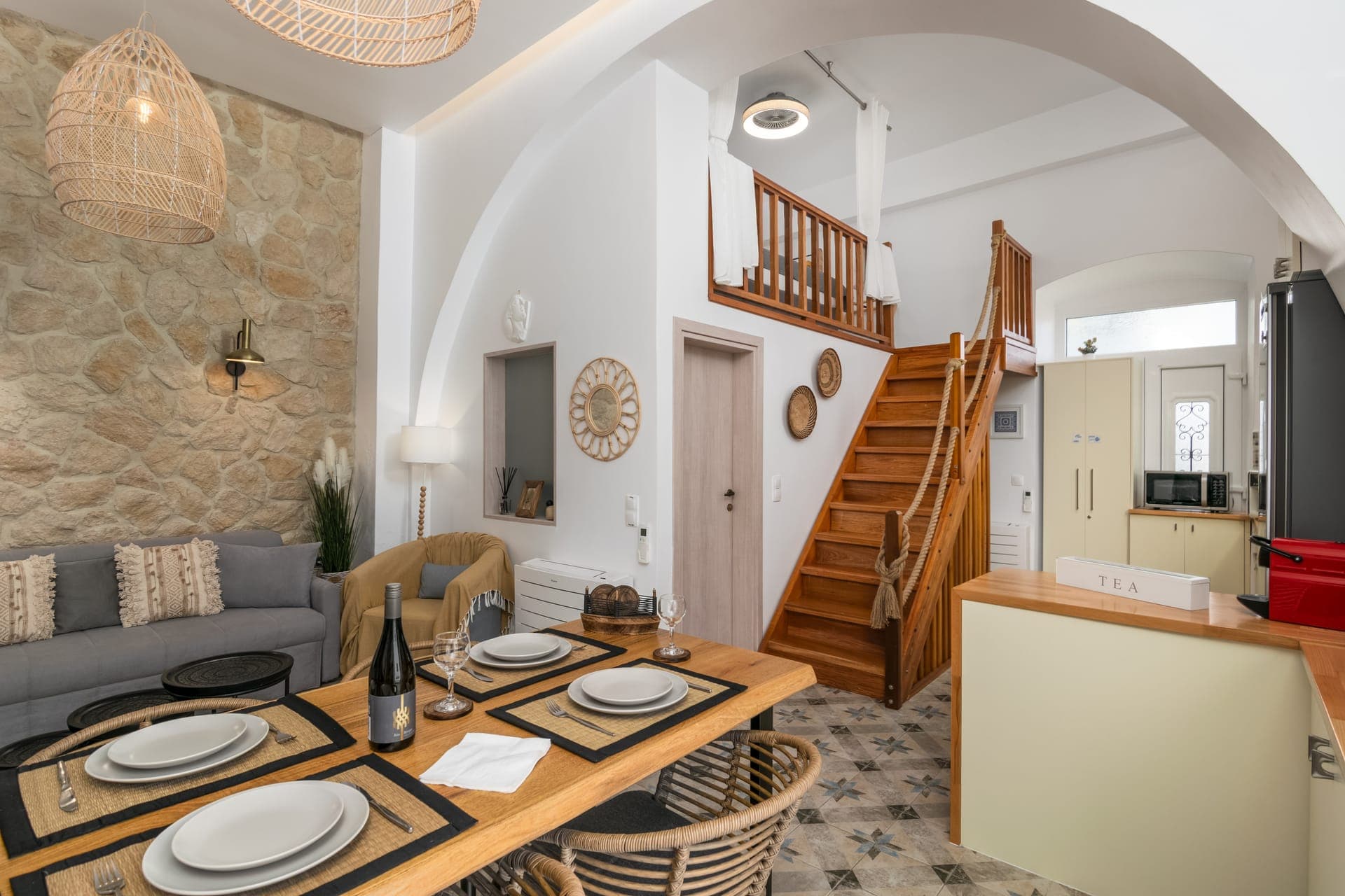 properties-ARAGMA-1.jpg