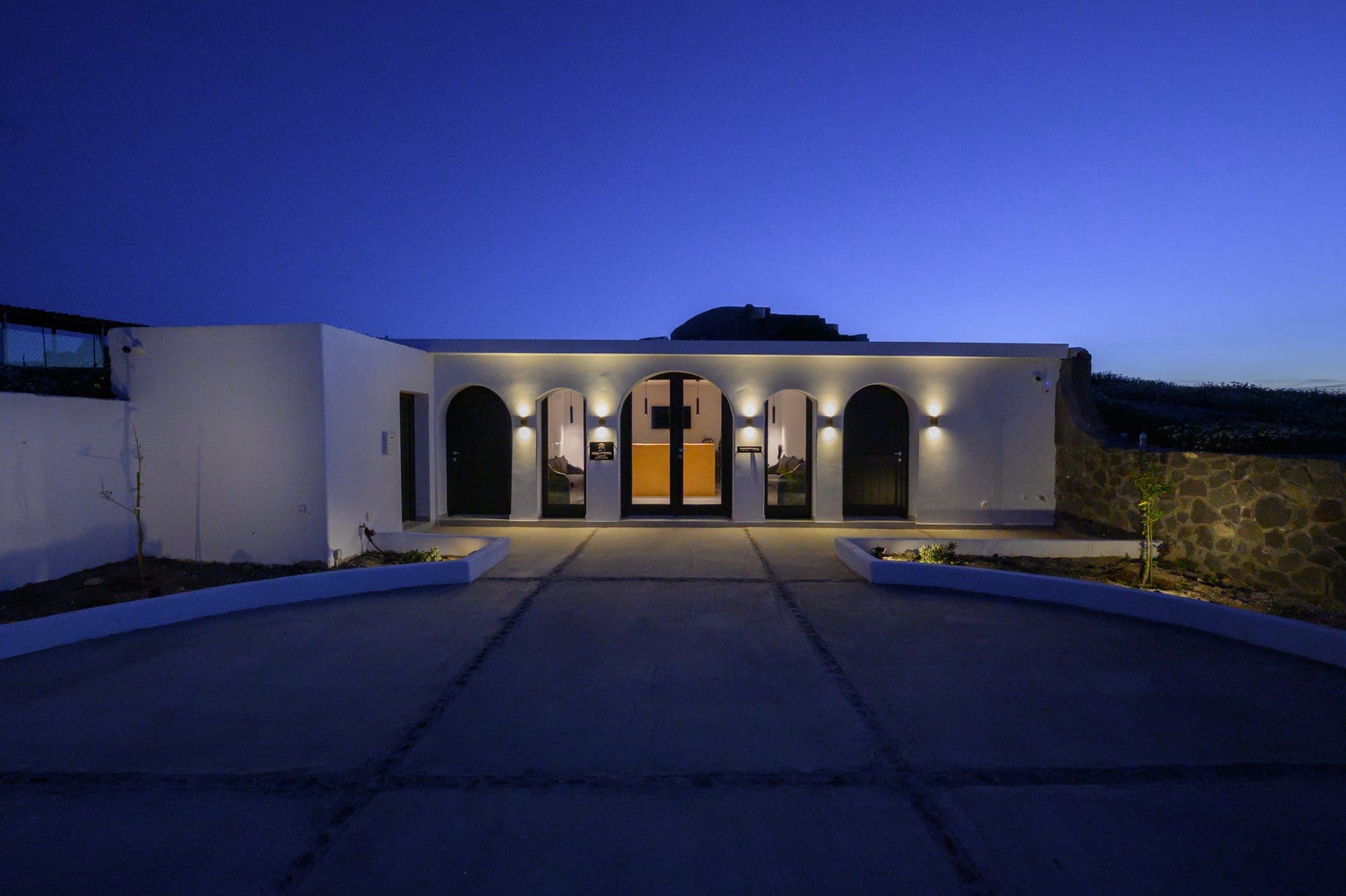 properties-ARANYTERRA-2.jpg