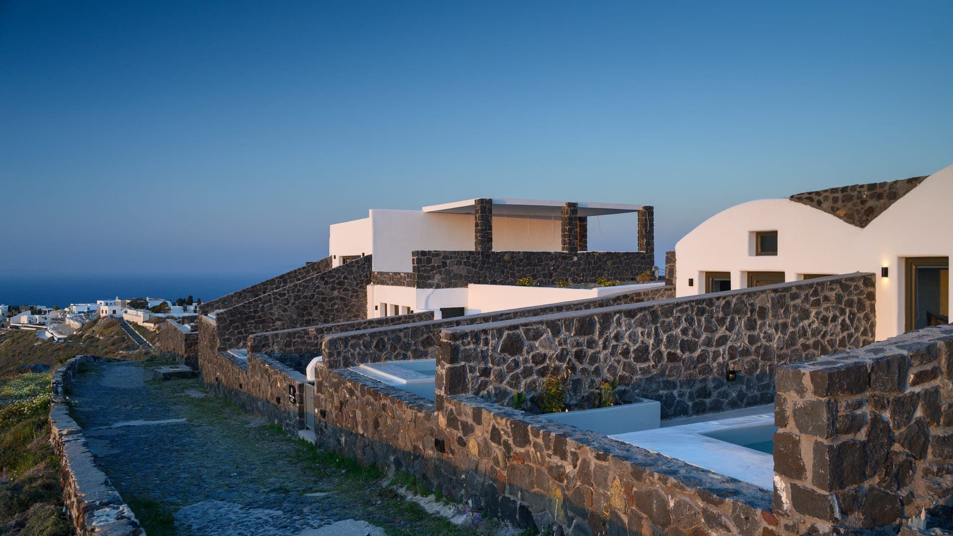 properties-ARANYTERRA-3.jpg