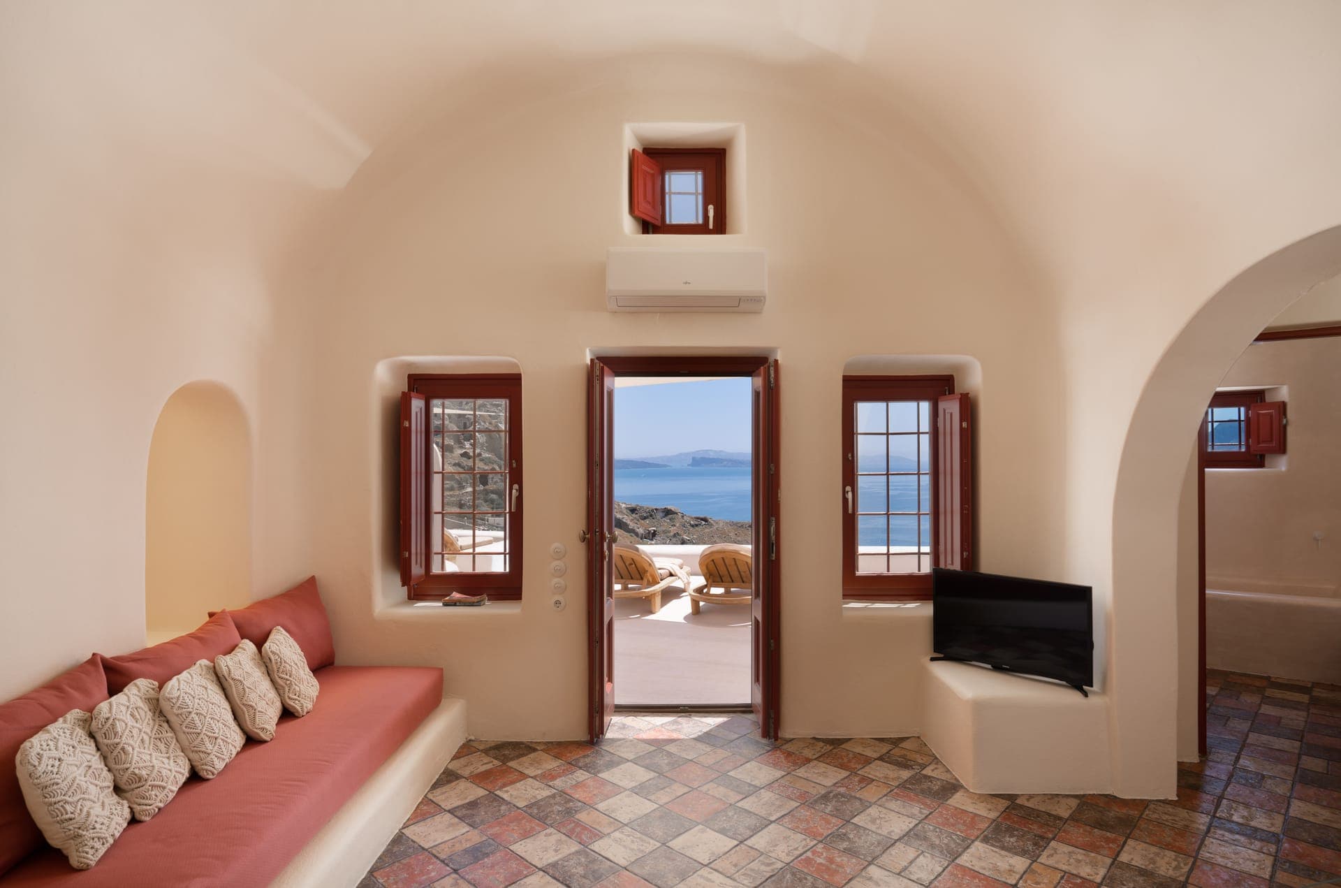 properties-ARCHCAVEH-2.jpg