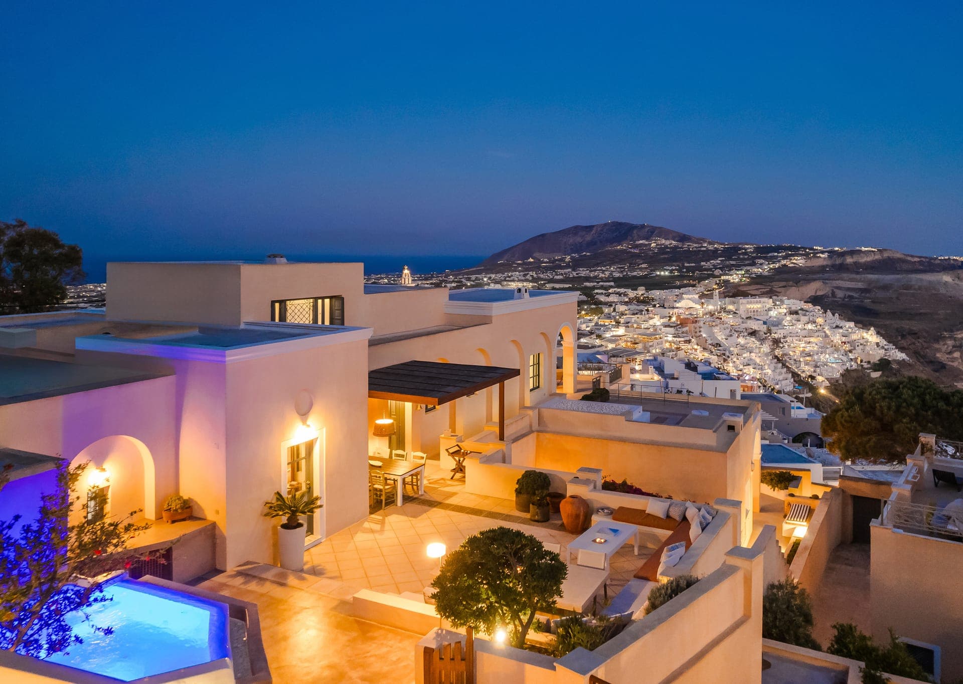 properties-ARCHIPELM-0.jpg