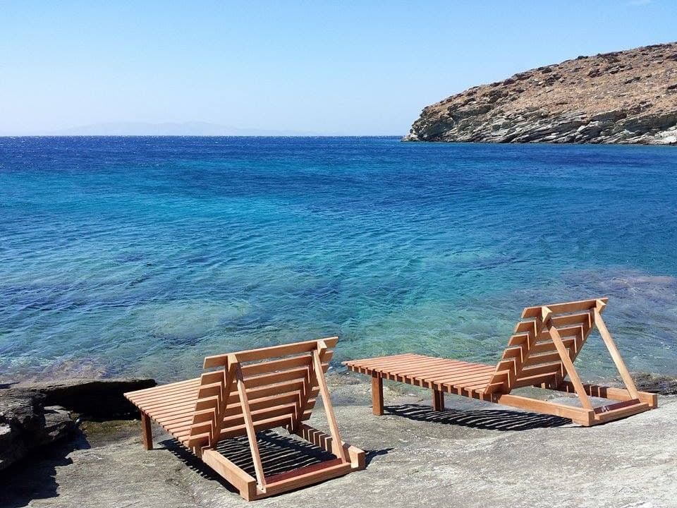 Archipelagotinos - Sea Retreat 
The rocks private access
