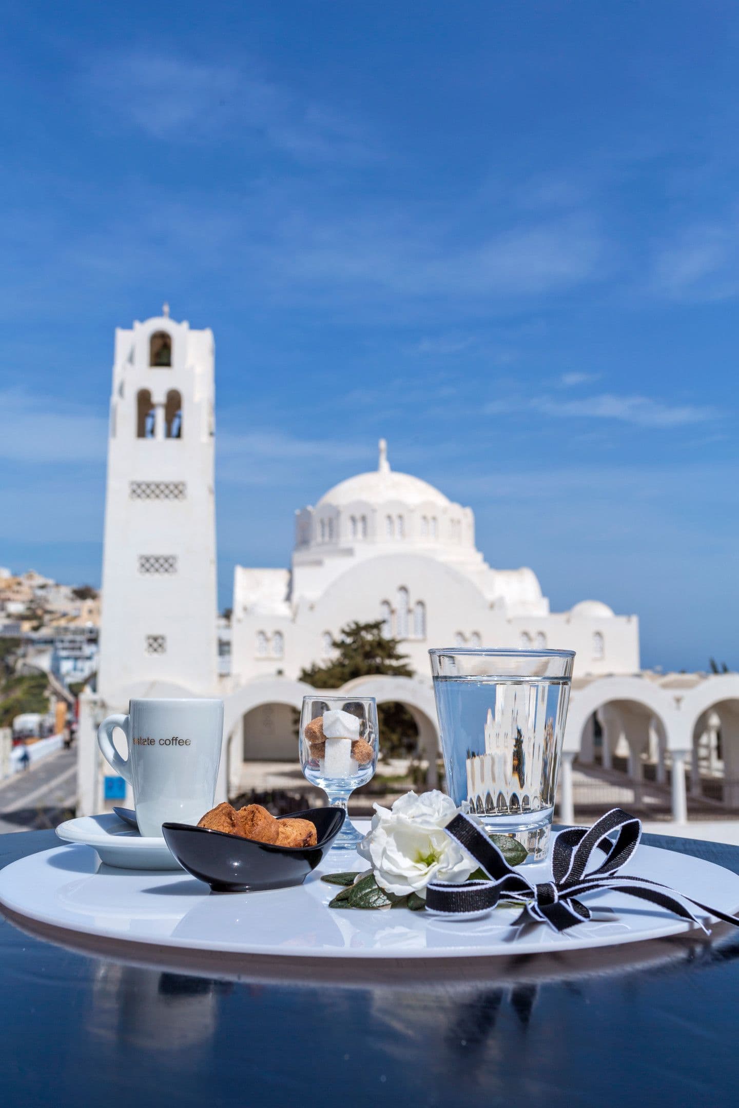 Central Location next to the Greek Orthodox Cathedral of Fira