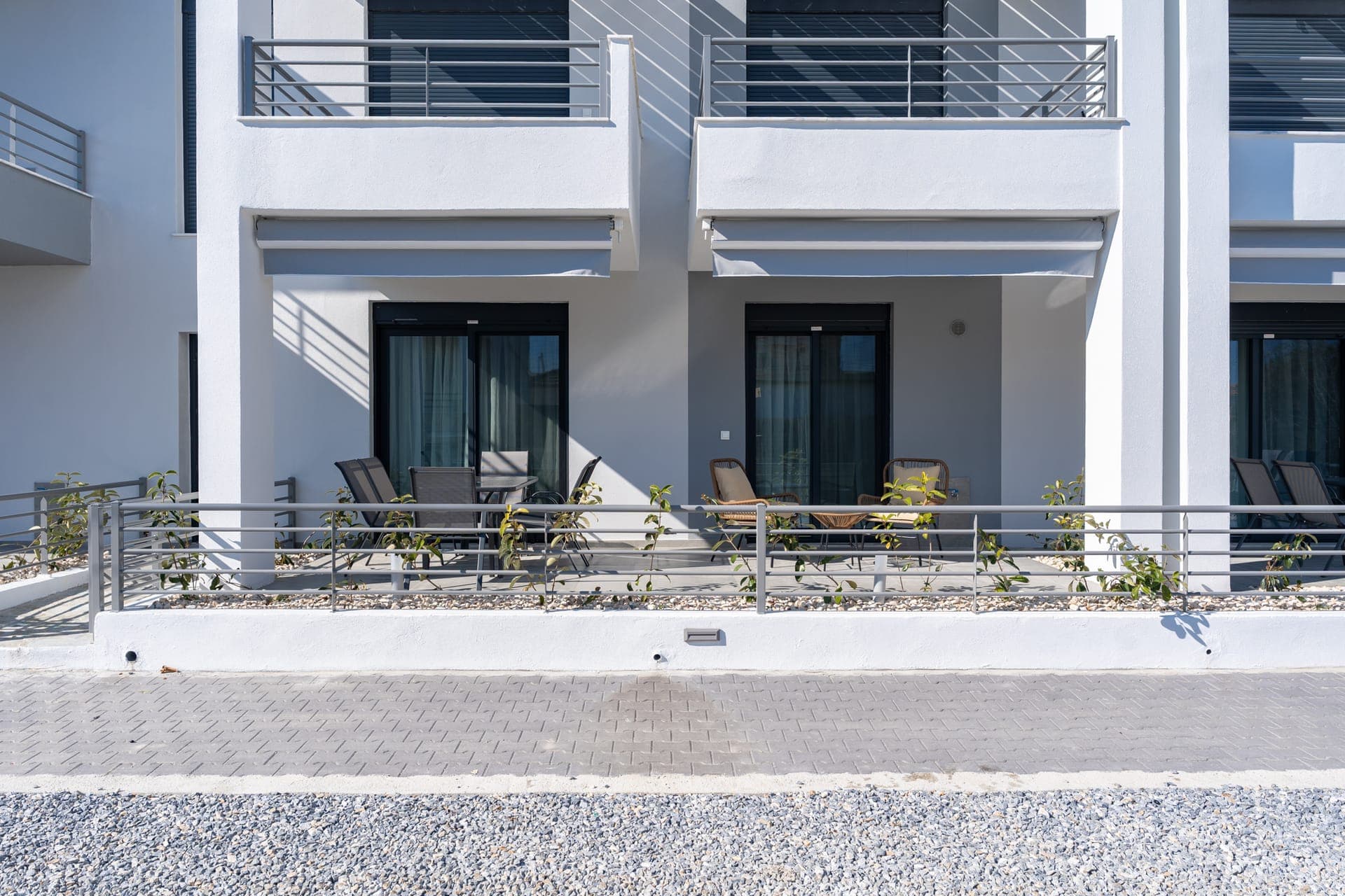 properties-ARETIRESI-1.jpg