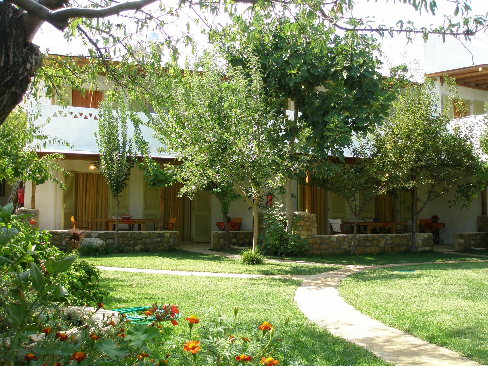 properties-ARIADNES-0.jpg