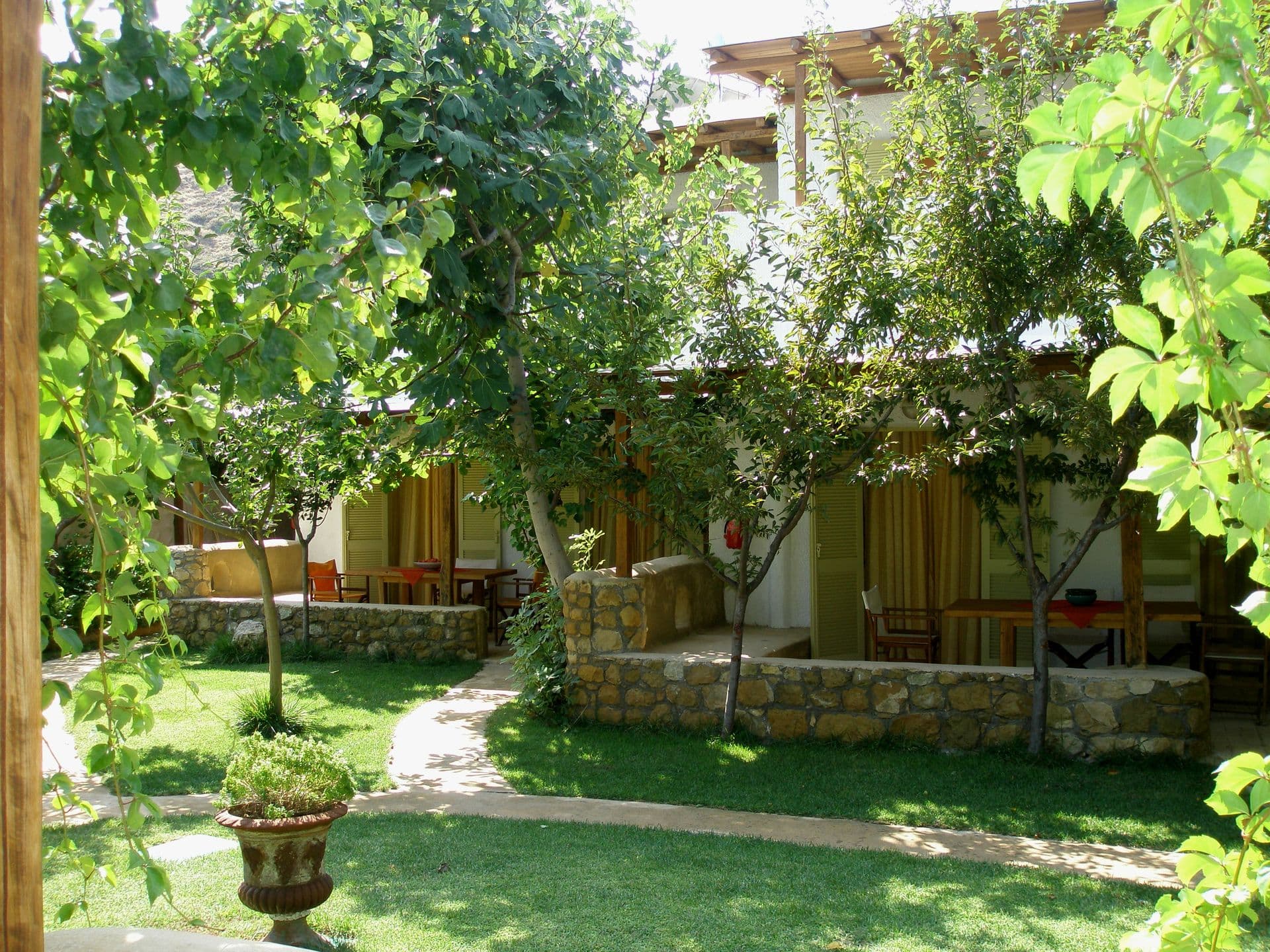 properties-ARIADNES-3.jpg
