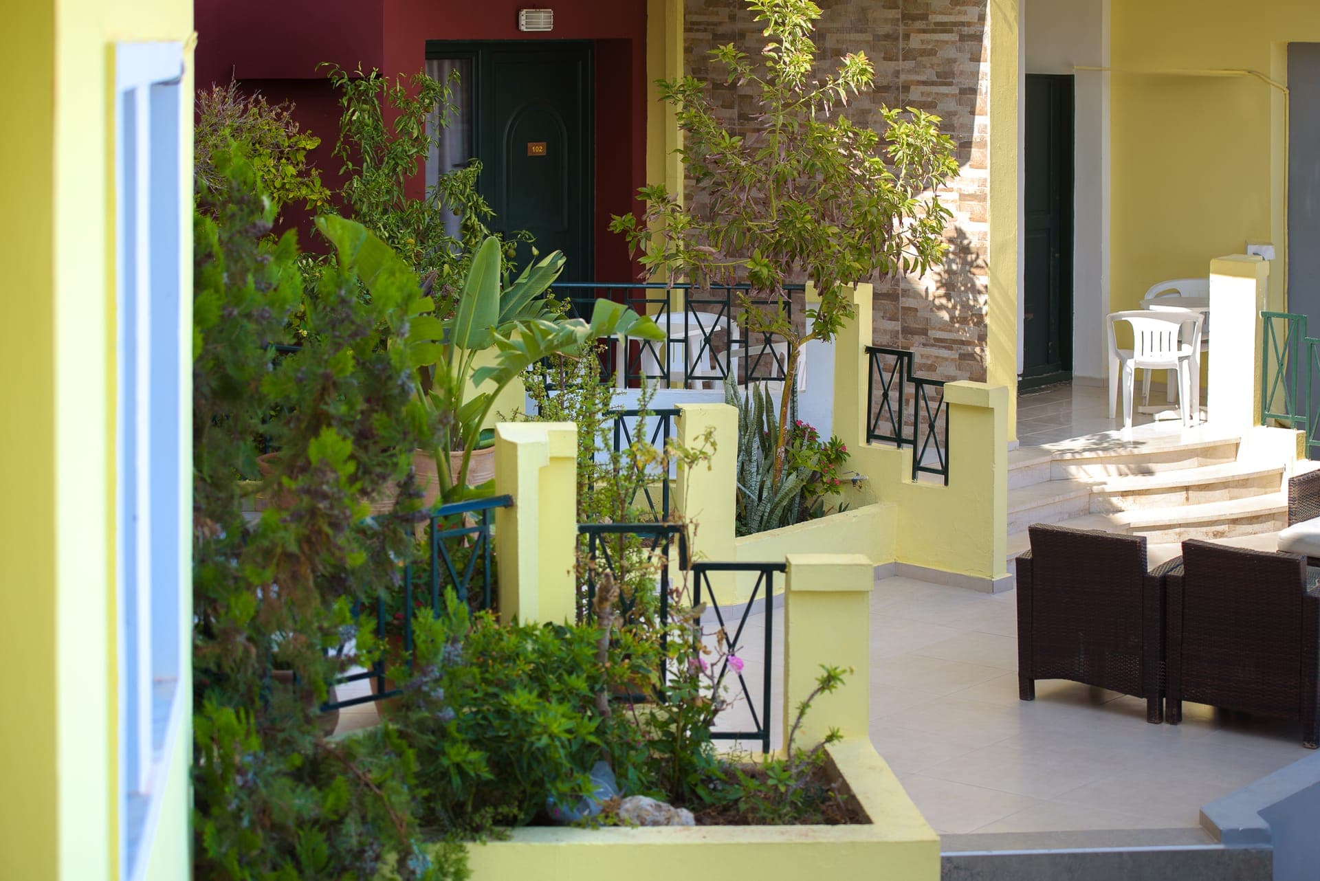 properties-ARIADNIPAL-4.jpg