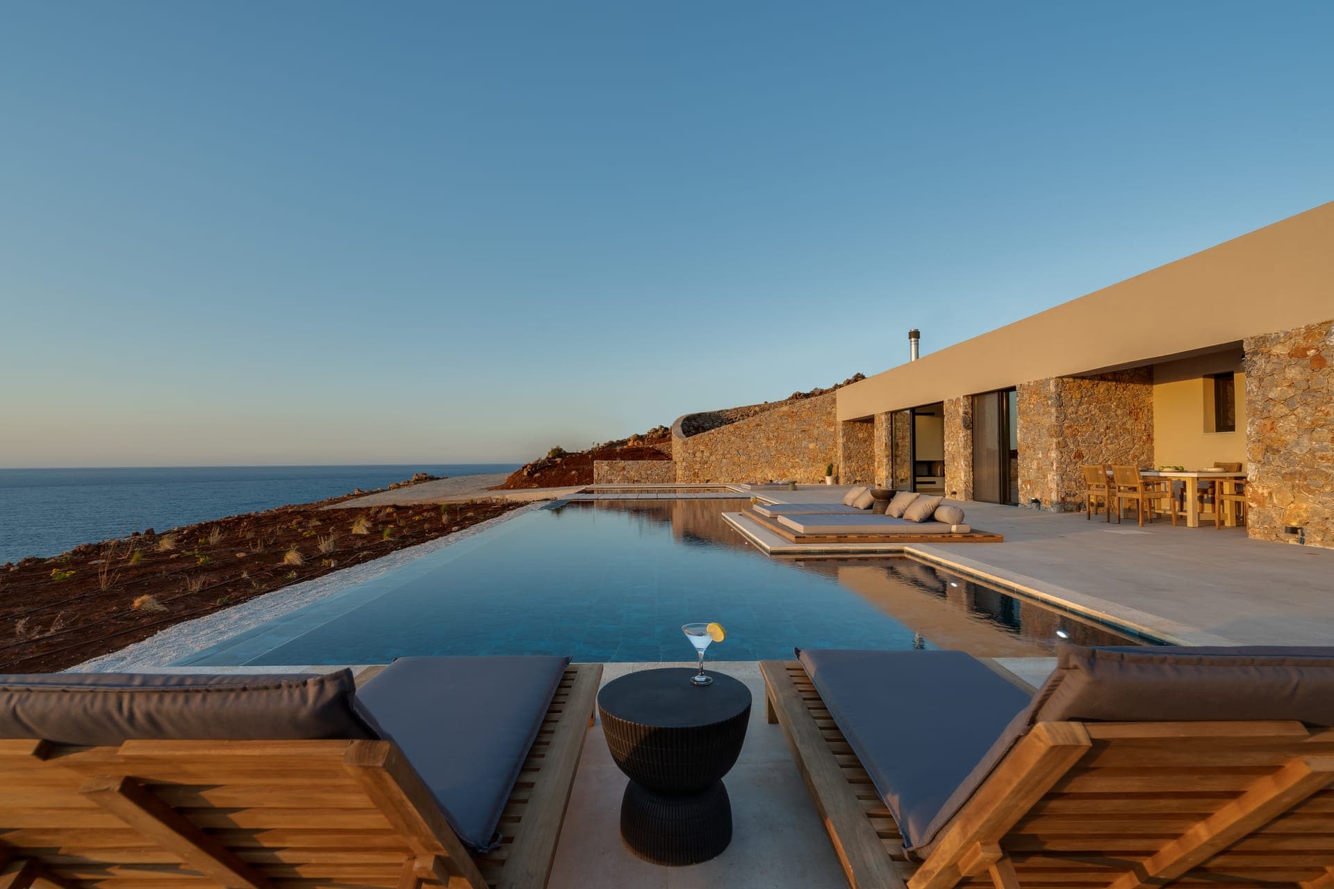 properties-ARIONAESTH-0.jpg