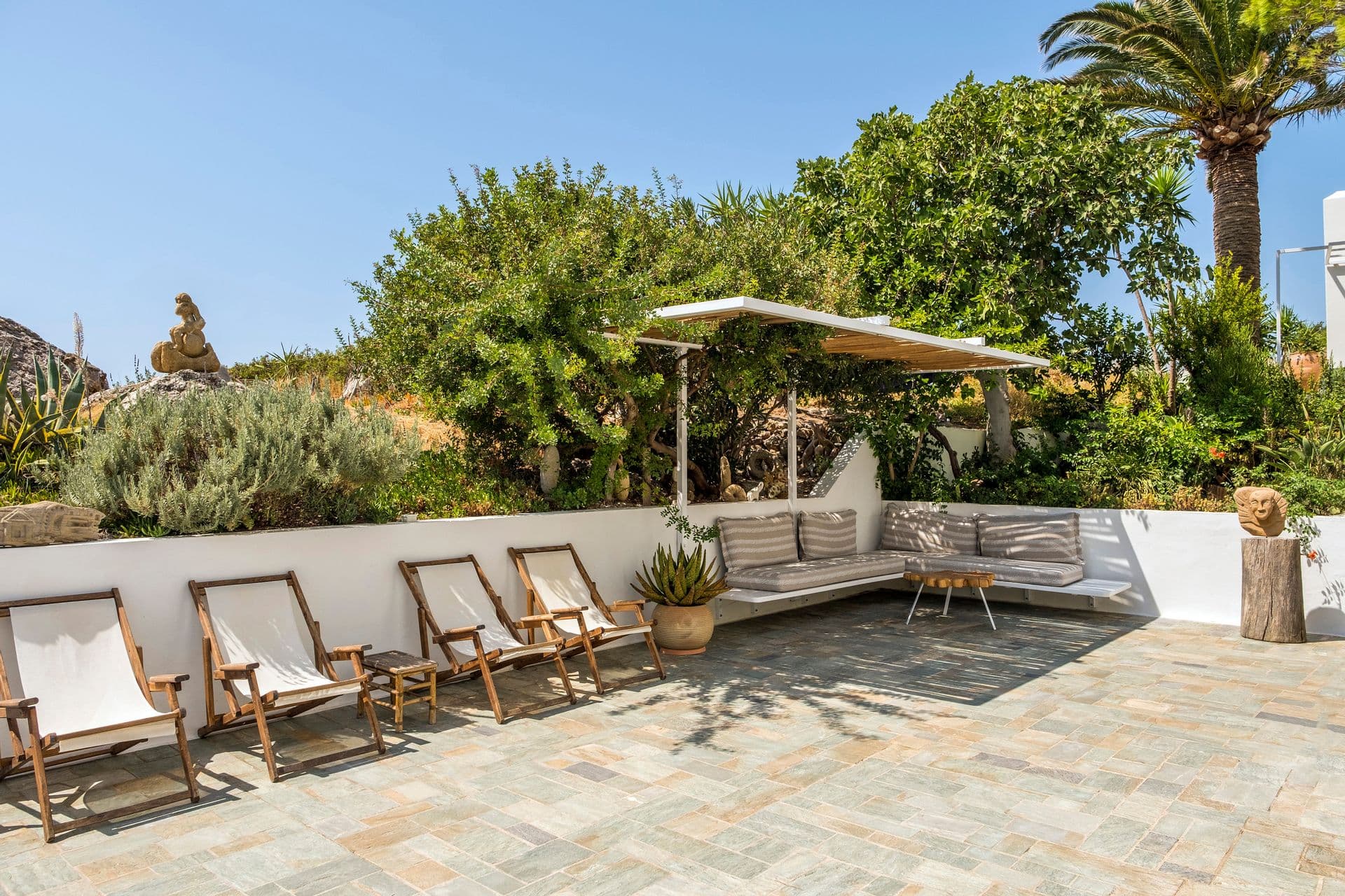 properties-ARISHOTELP-3.jpg