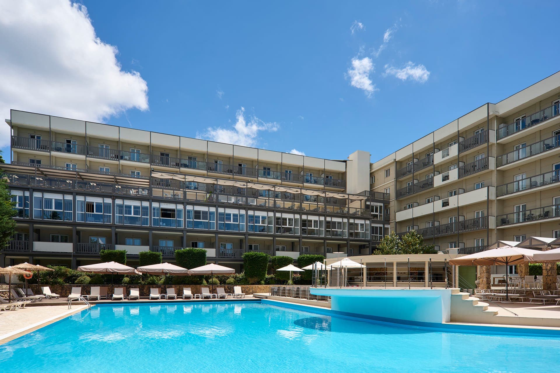 properties-ARITI-0.jpg