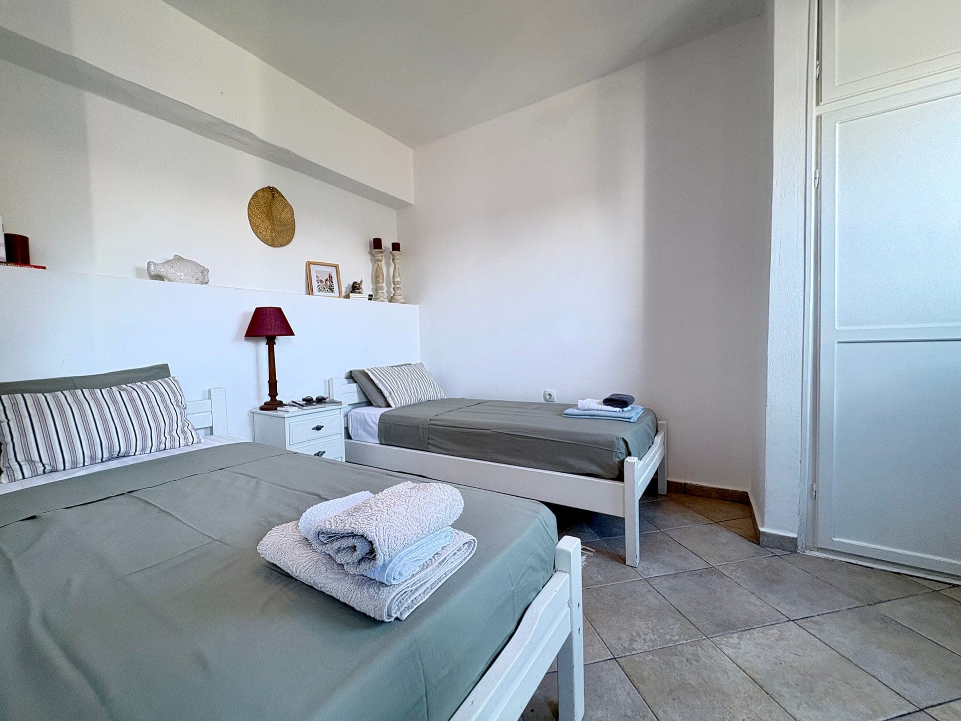 properties-ARMEOSBLUE-2.jpg