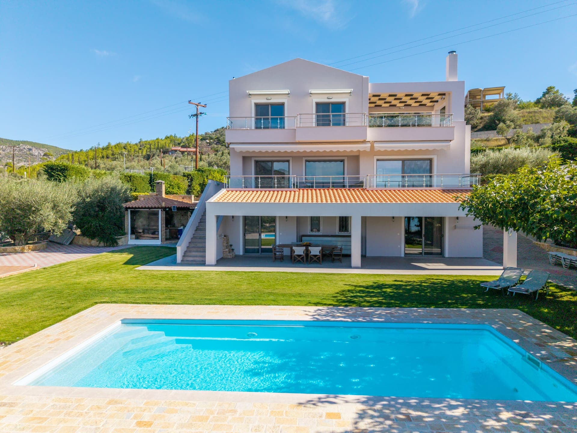 properties-ARMONIAVOU-0.jpg