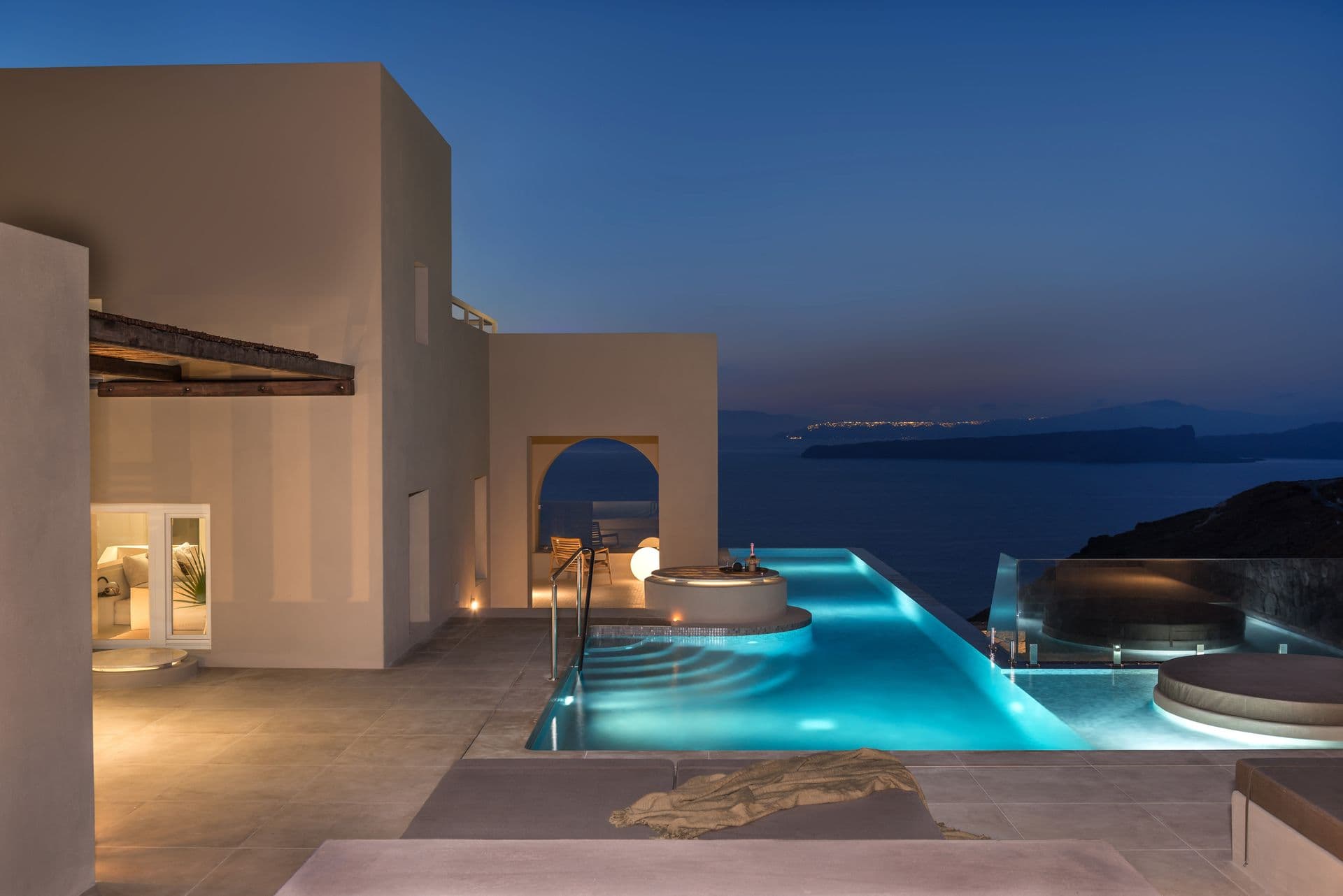 properties-AROTA-2.jpg
