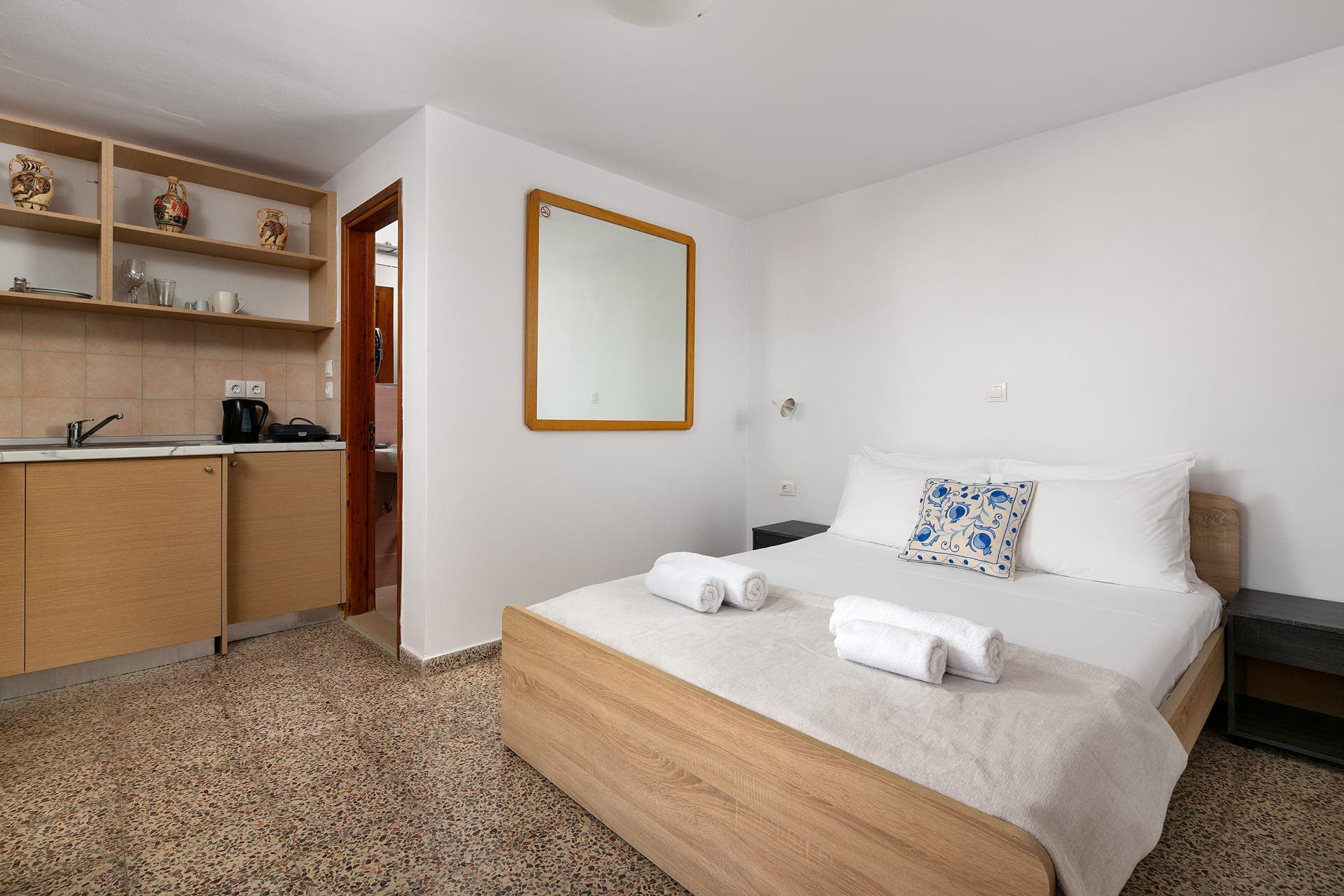 properties-ARTESUITES-2.jpg
