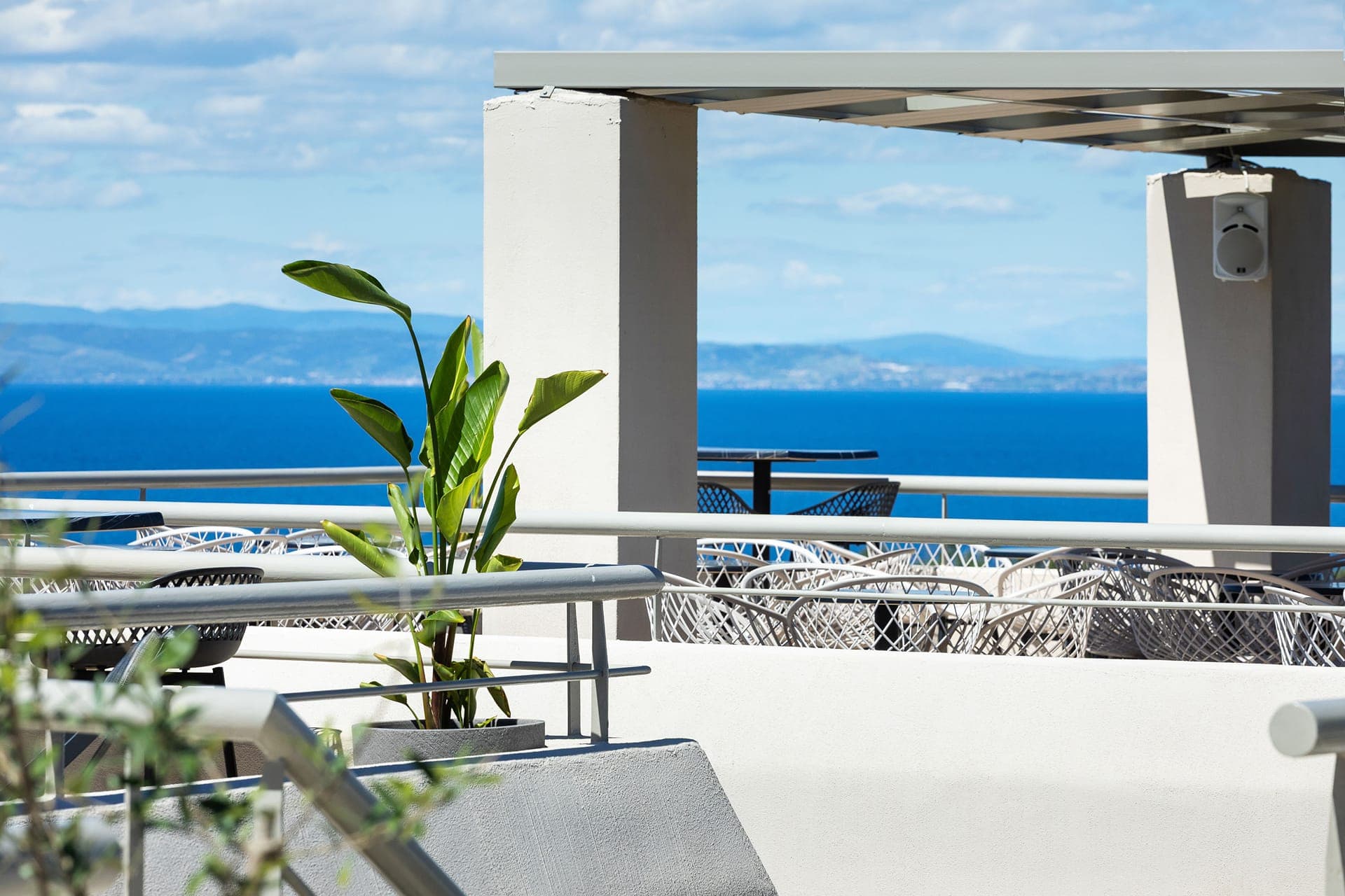 properties-ARYAHOTEL-3.jpg