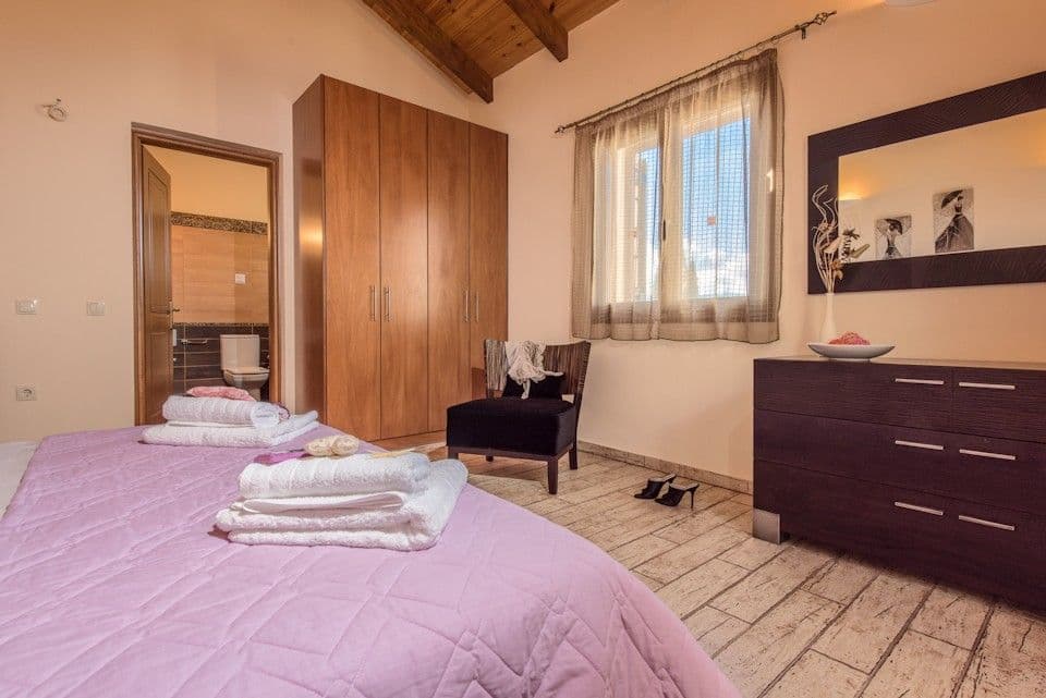 Kyveli Luxurious Private Villa